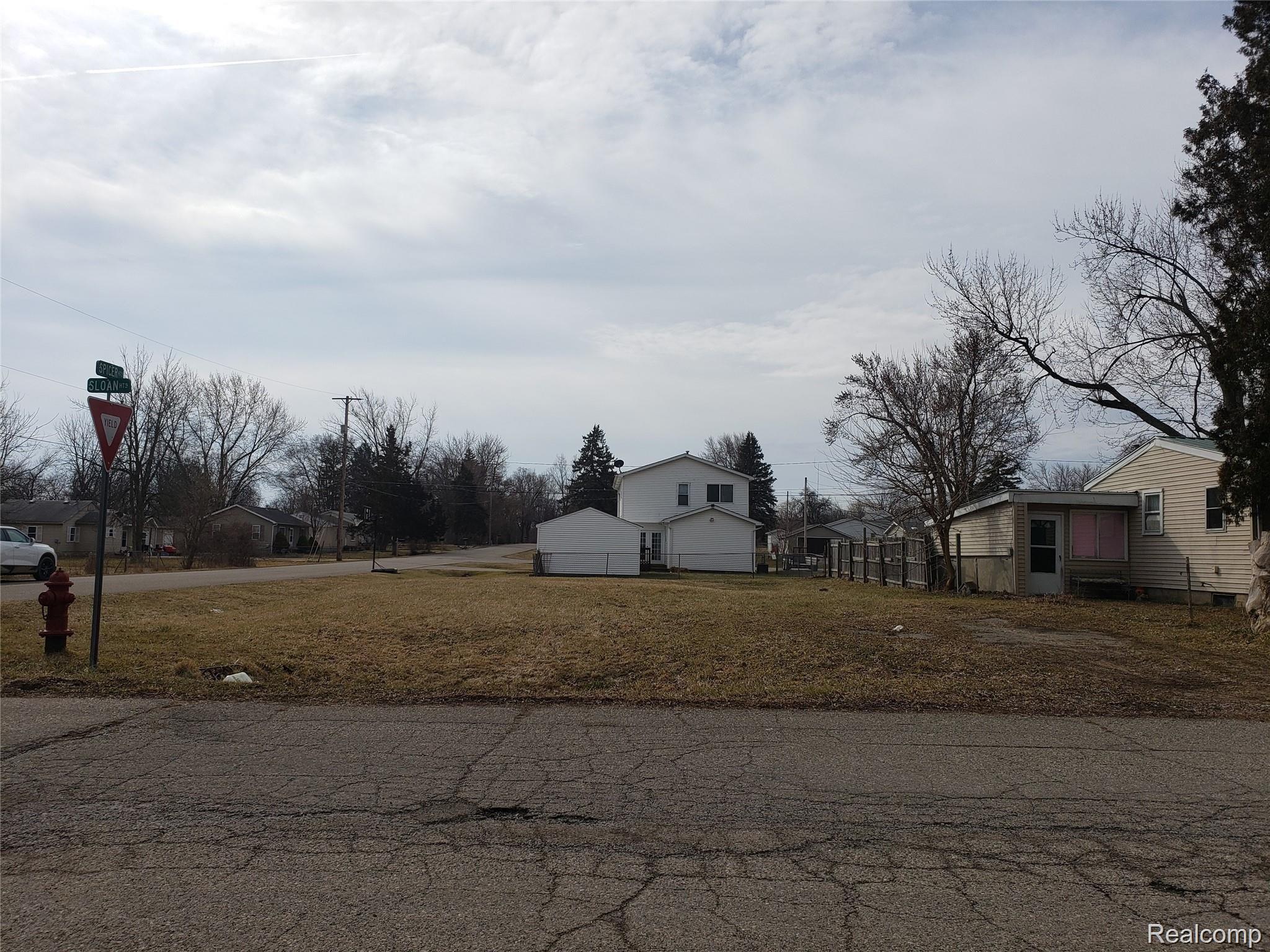 00 Sloan Heights Grand Blanc Charter Township MI 48507