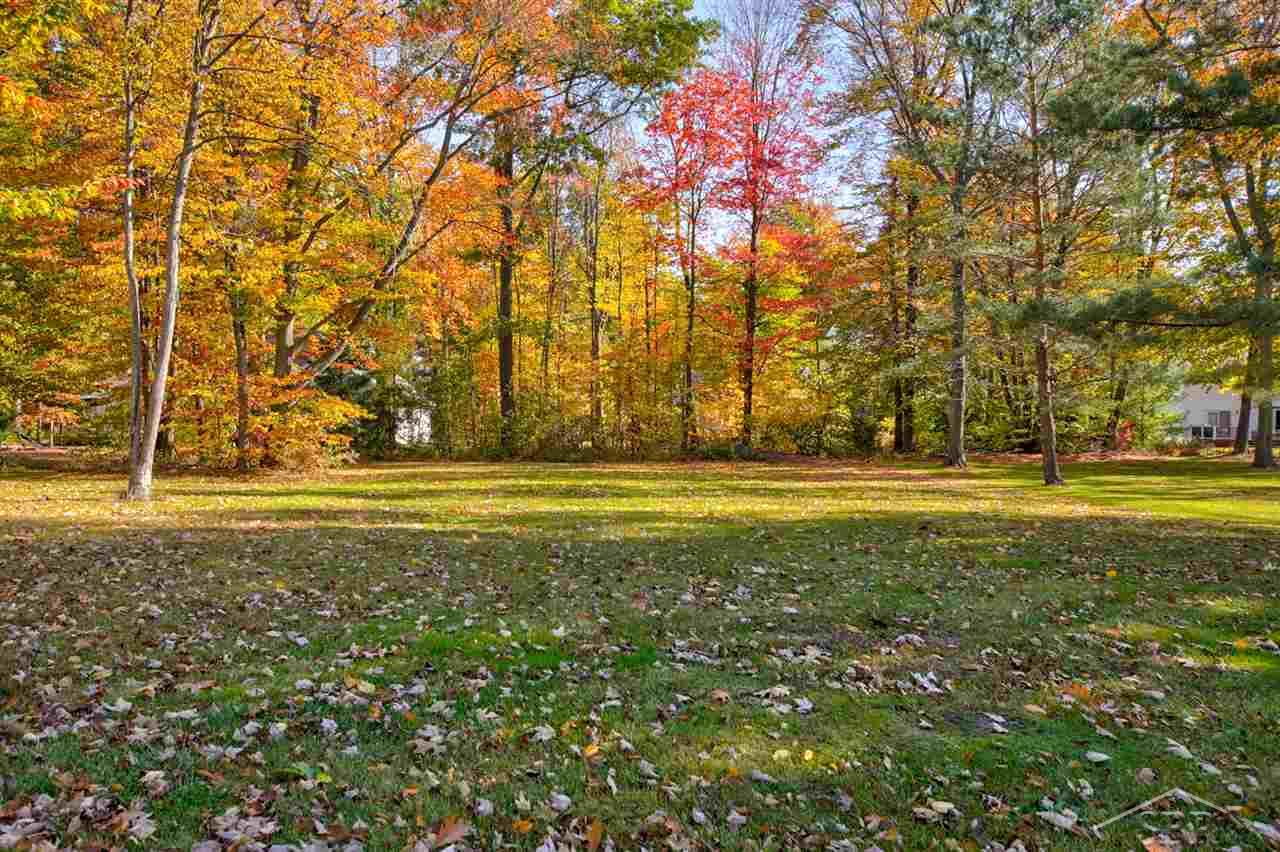 70 Bunny Trail Saginaw Charter Township MI 48638