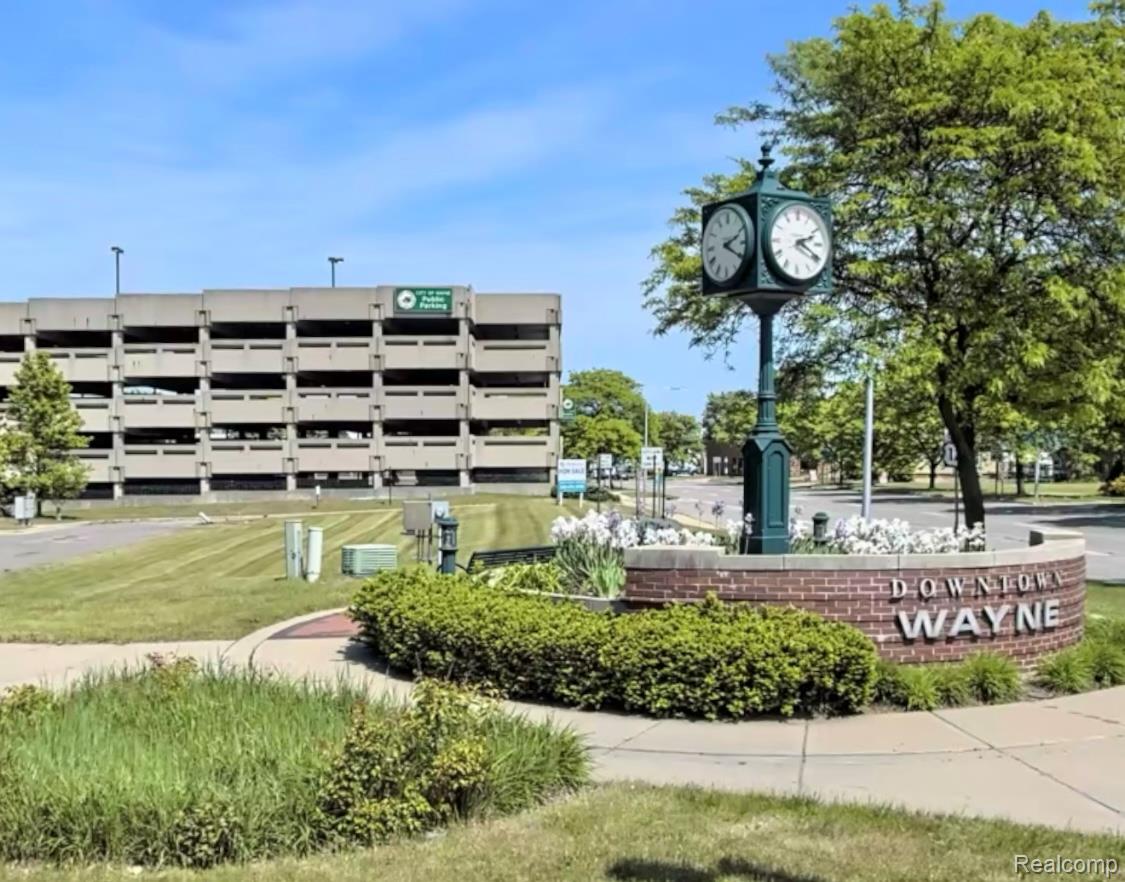 0000 Michigan E Wayne City MI 48184