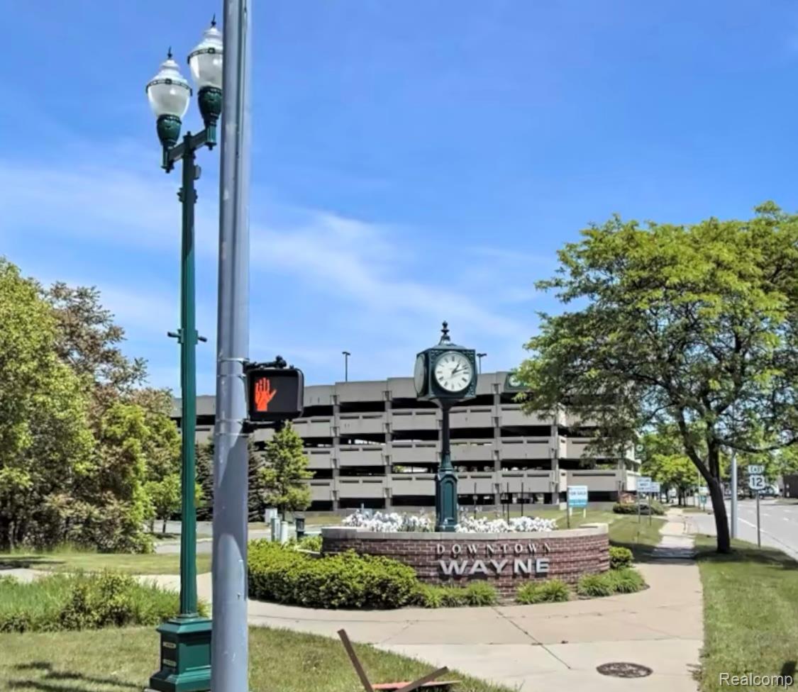 0000 Michigan E Wayne City MI 48184