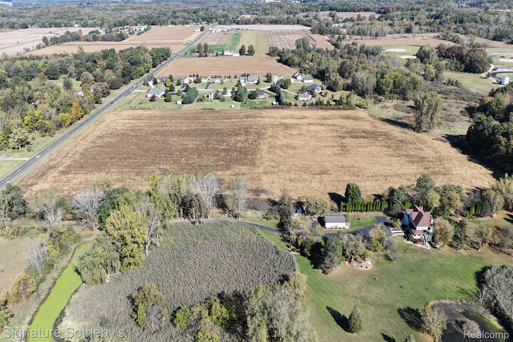 00 N M-52 Ville Stockbridge Village MI 49285