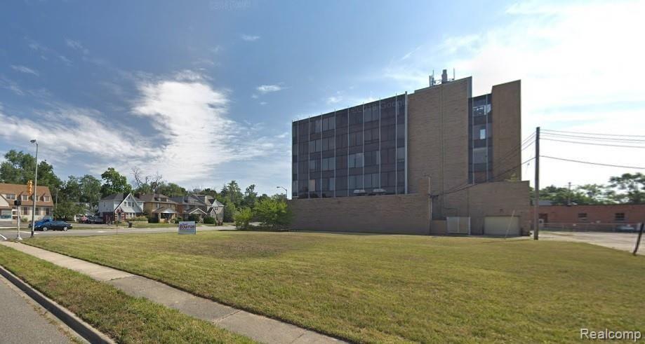 V/l Huron Road Pontiac City MI 48341