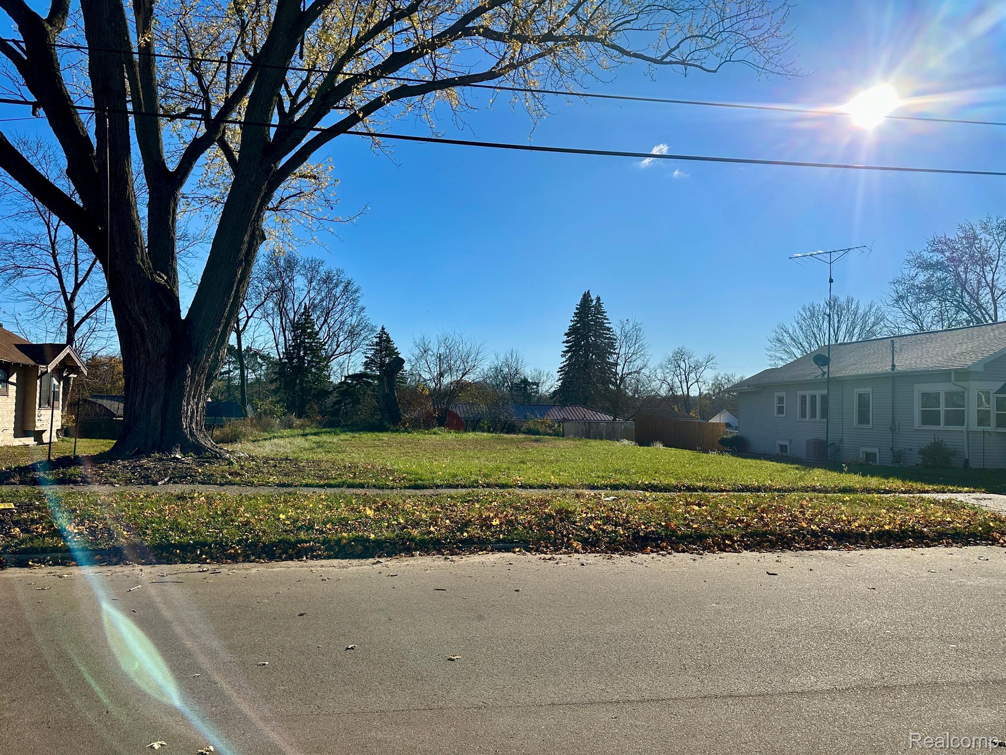 47 Alden Avenue W Emmett Charter Township MI 49014
