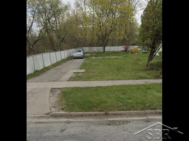 1919 Perkins Street Saginaw City MI 48601