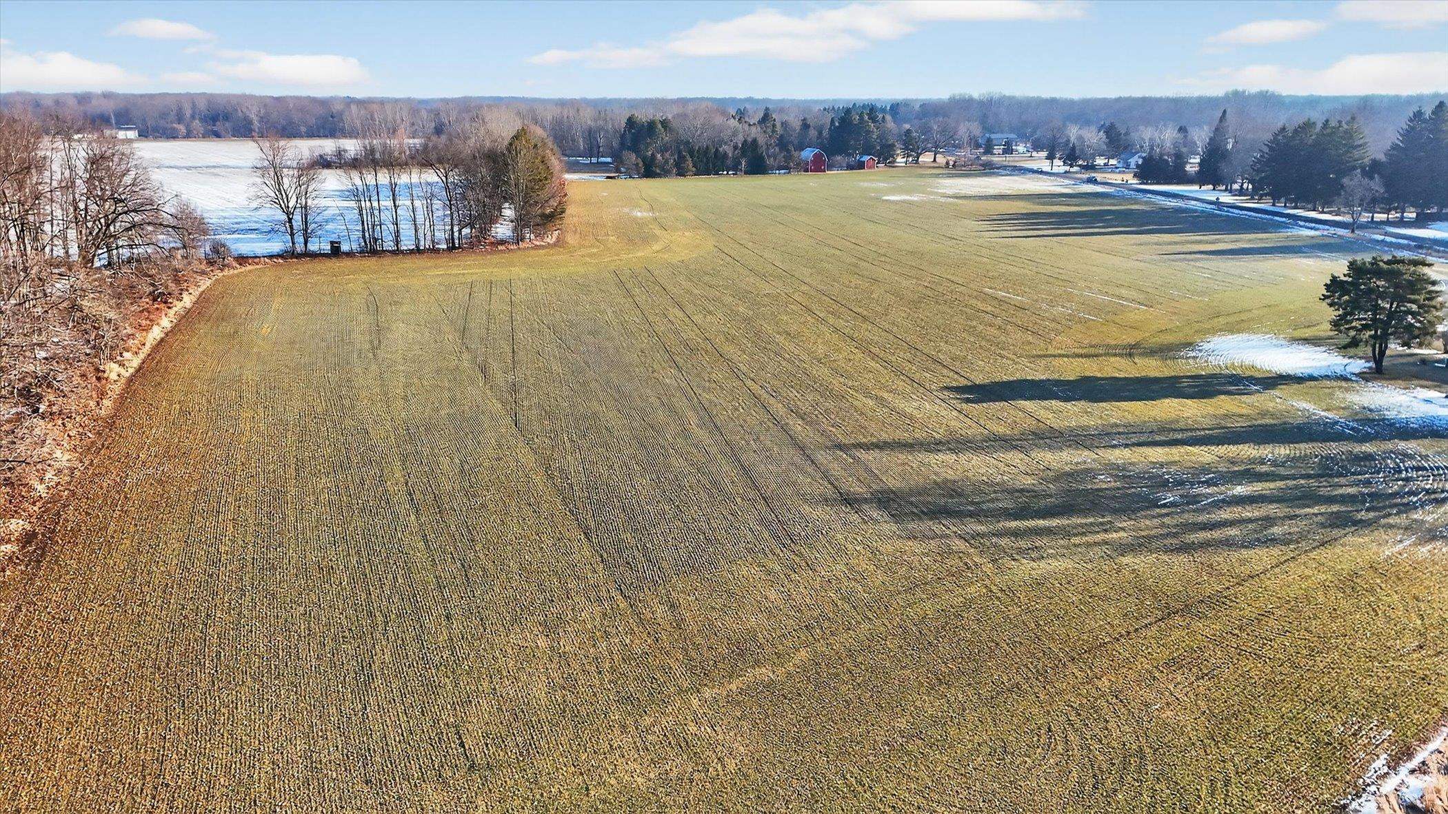 V/l E Round Lake Road Dewitt Charter Township MI 48820