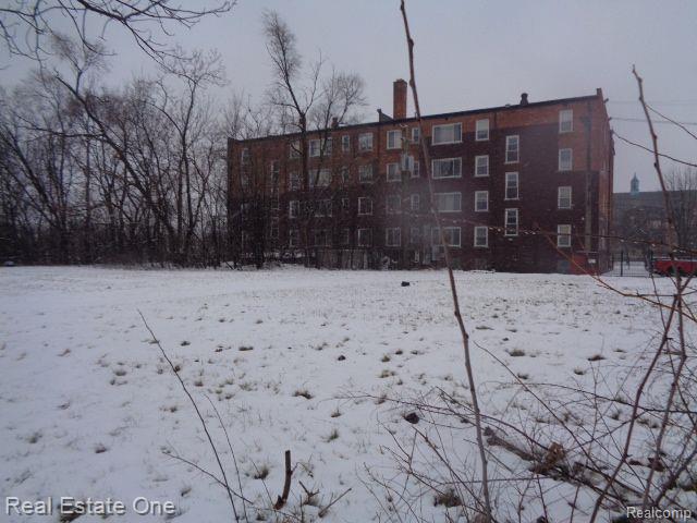 2691 Rochester Street Detroit City MI 48206