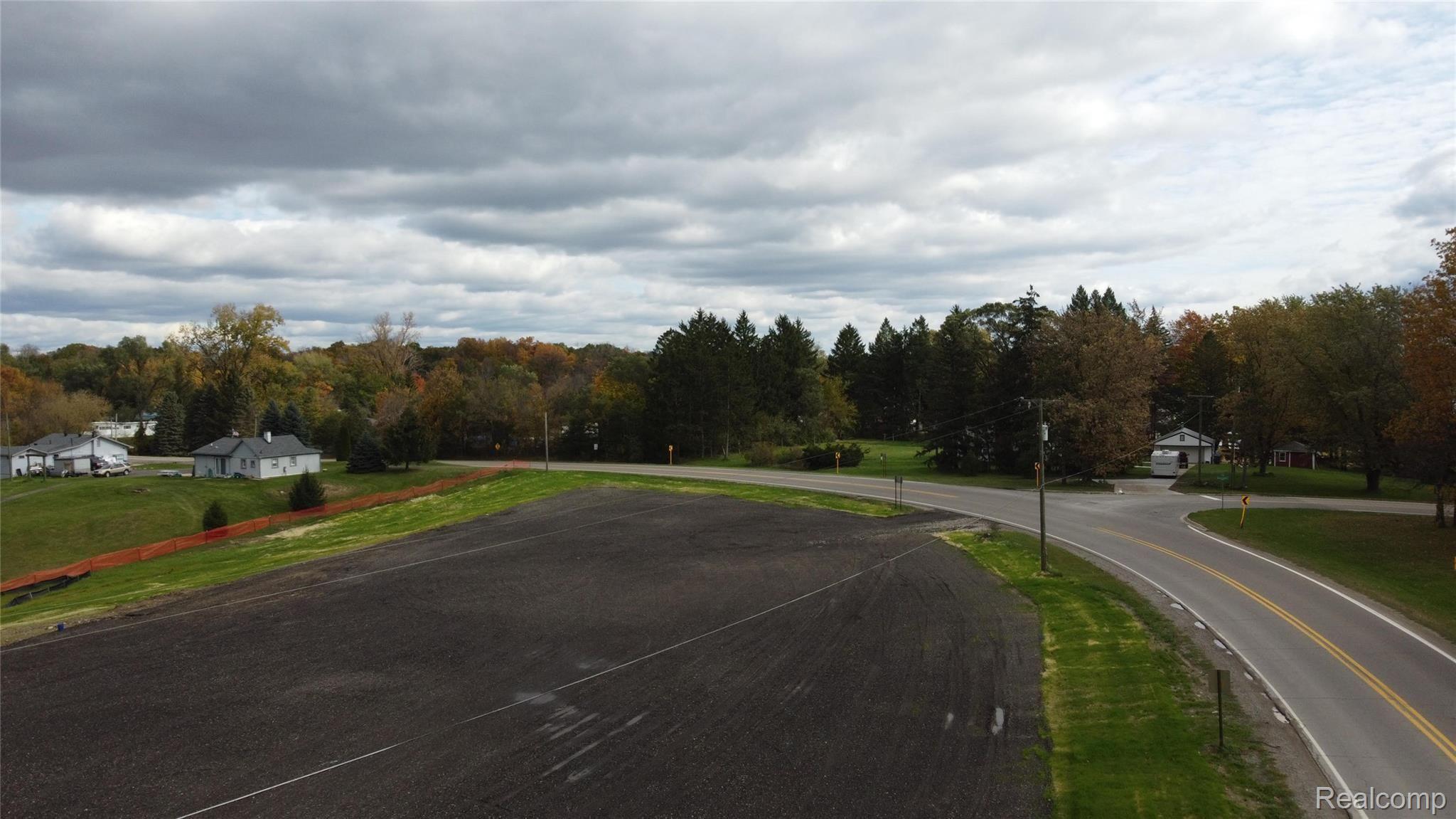 000 Silver Lake Road Green Oak Township MI 48178