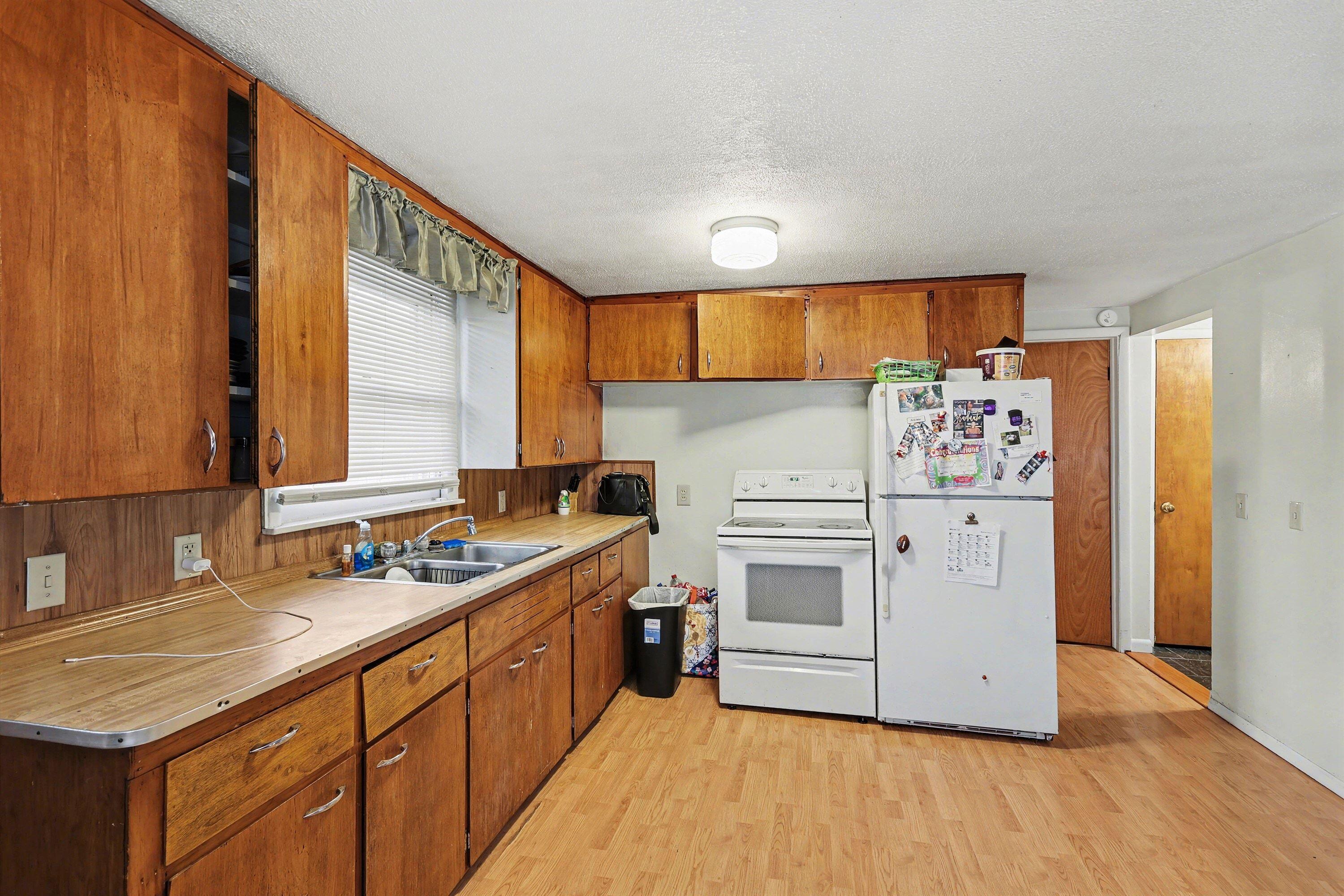 928 E Emerson Street Ithaca City MI 48847