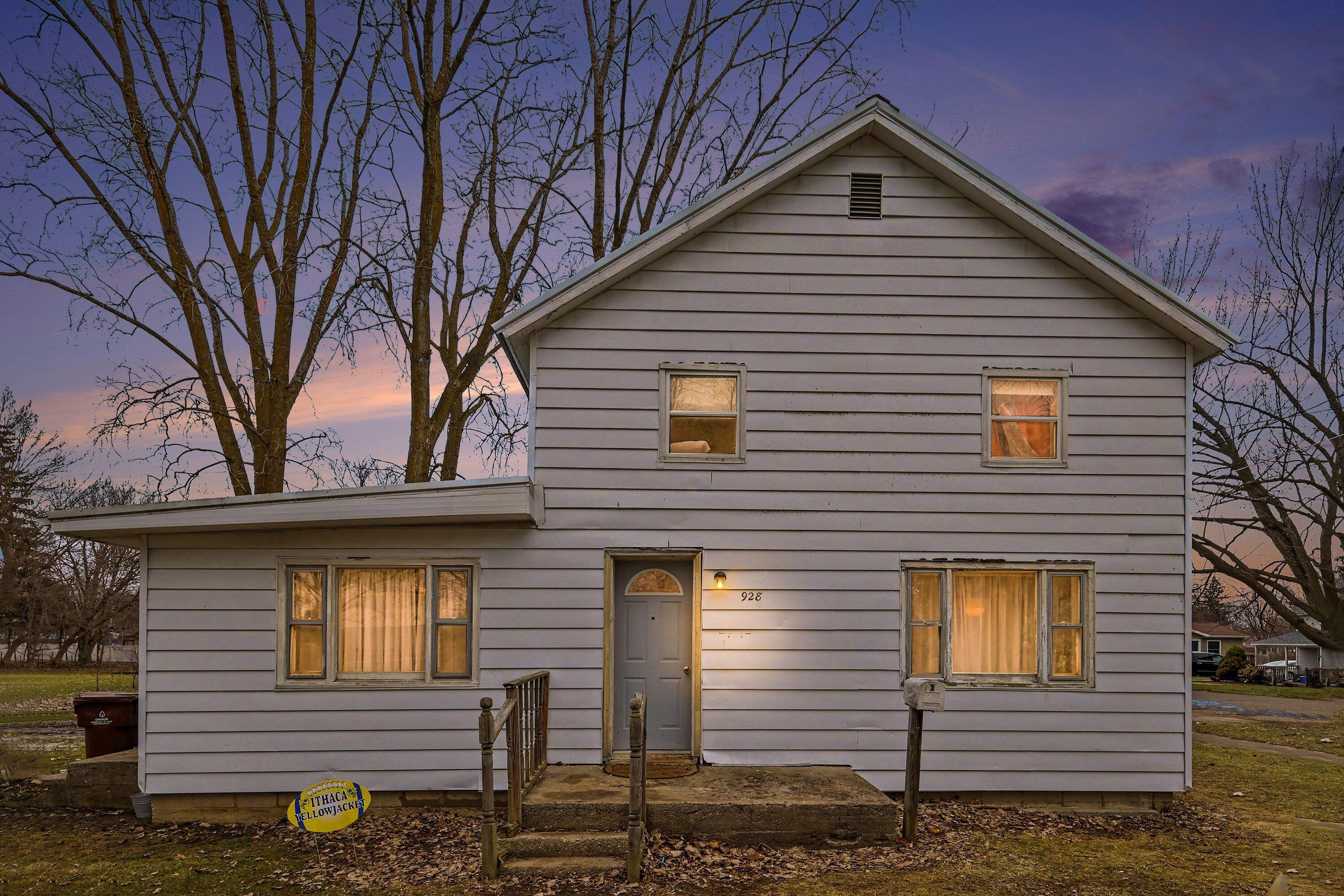 928 E Emerson Street Ithaca City MI 48847