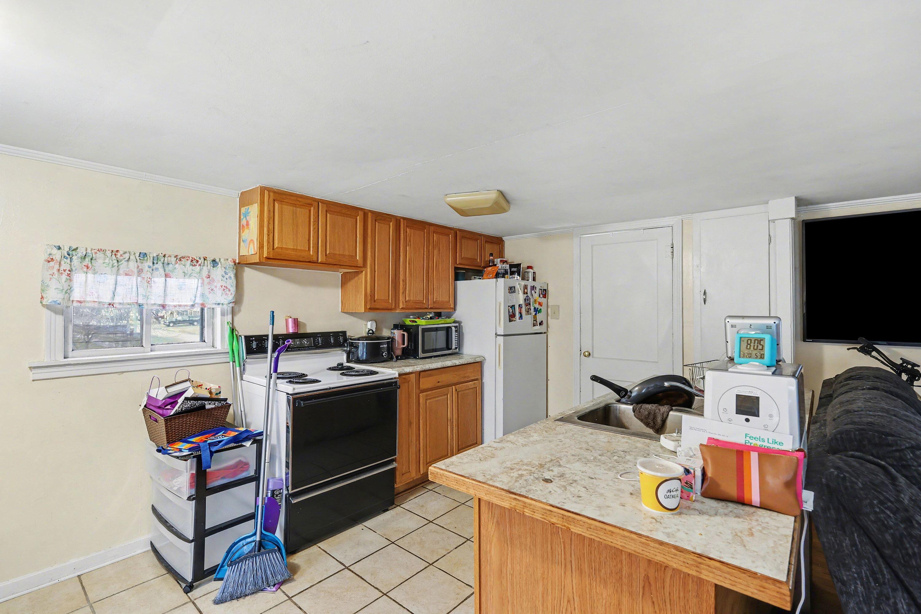 928 E Emerson Street Ithaca City MI 48847
