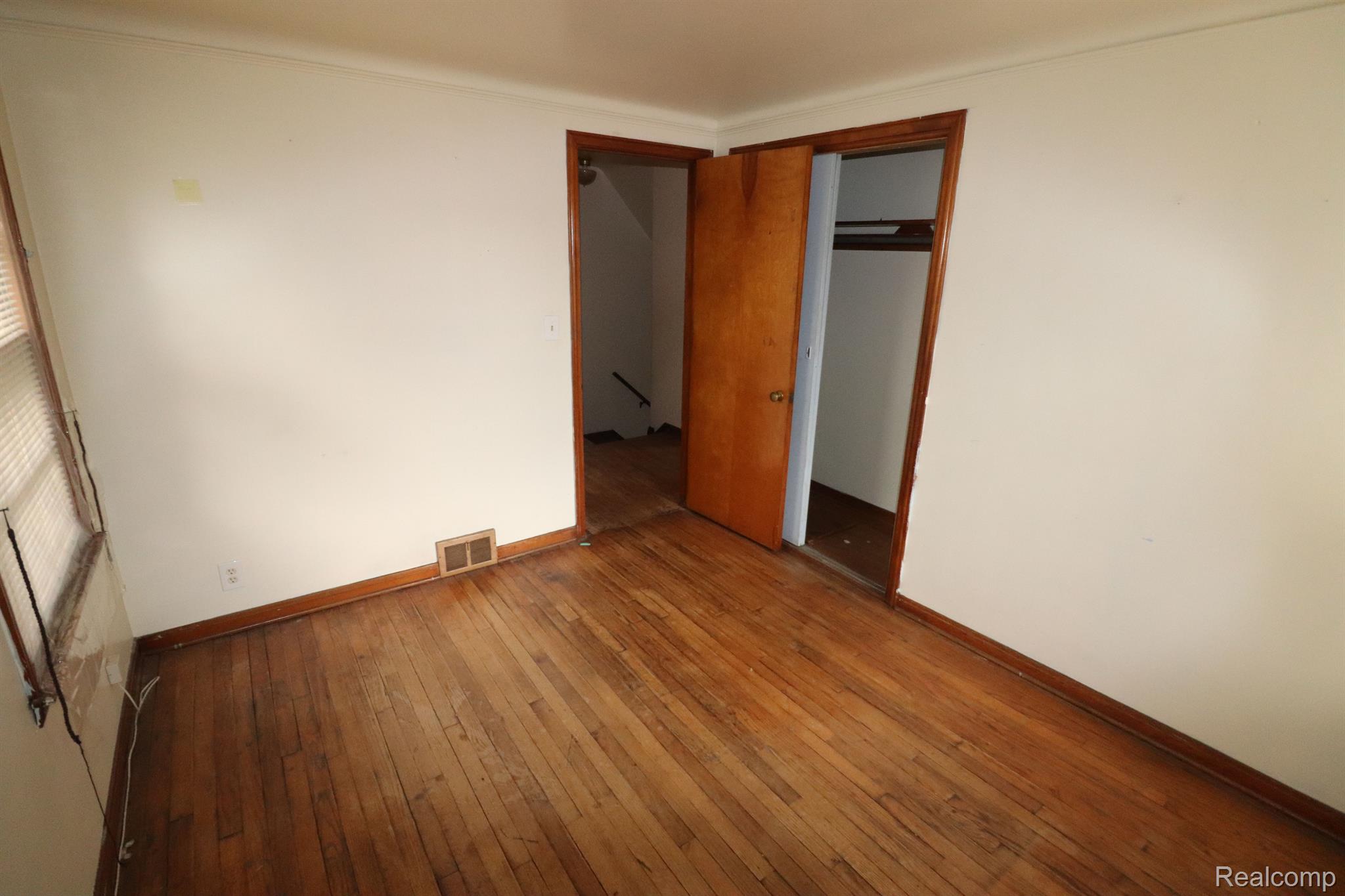 10201 - 10203 Hayes Street Detroit City MI 48213