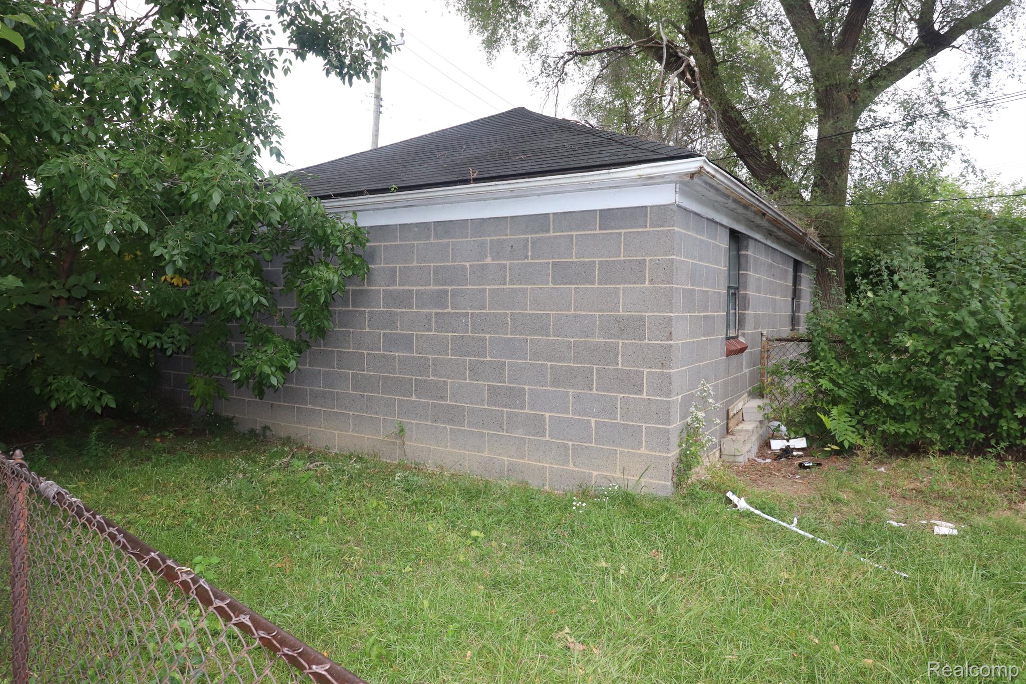 10201 - 10203 Hayes Street Detroit City MI 48213