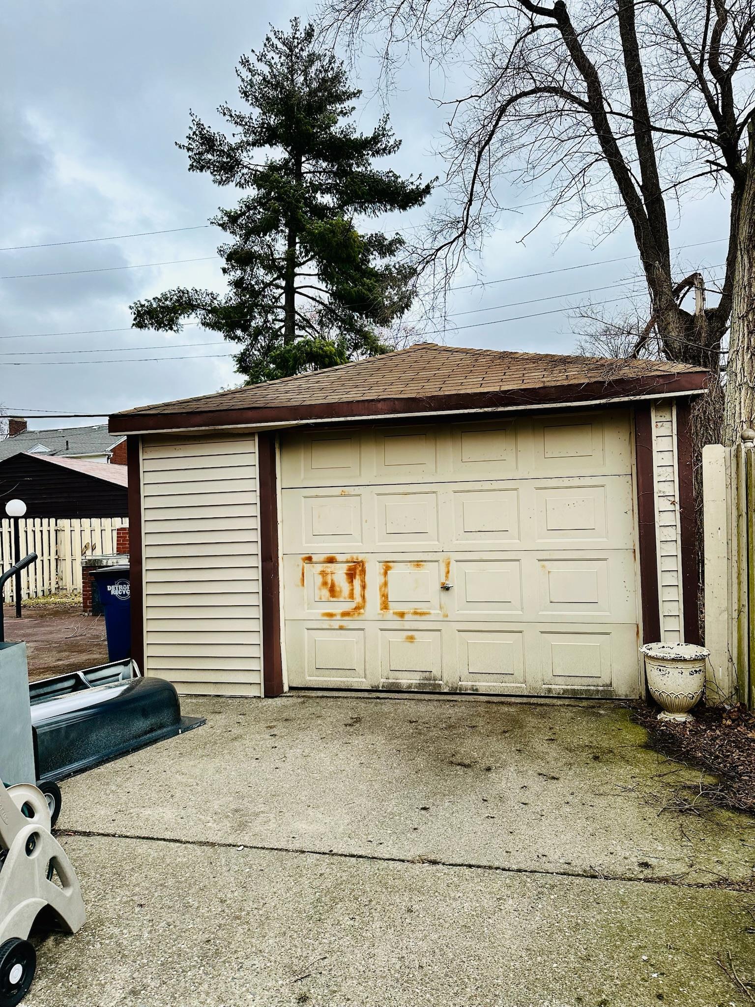 18272 Indiana Street Detroit City MI 48221