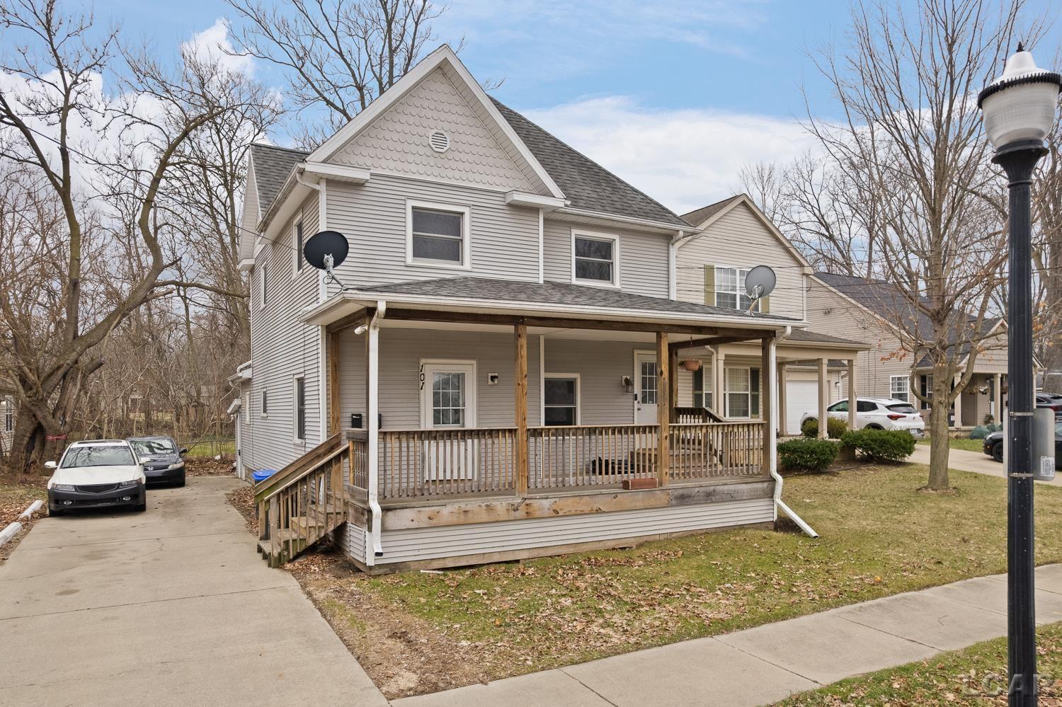 107 W Wilkins Street Jackson City MI 49203