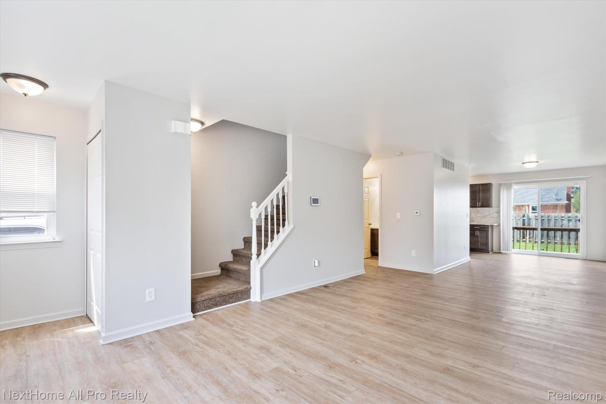 15401 Meyers Road Detroit City MI 48227