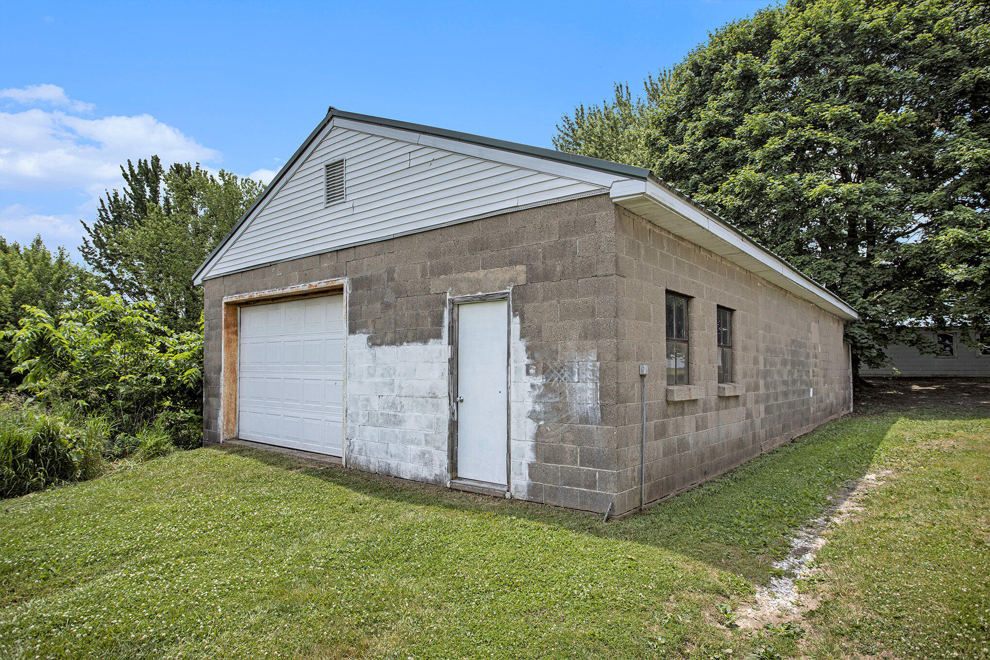 7814 M-79 Castleton Township MI 49073