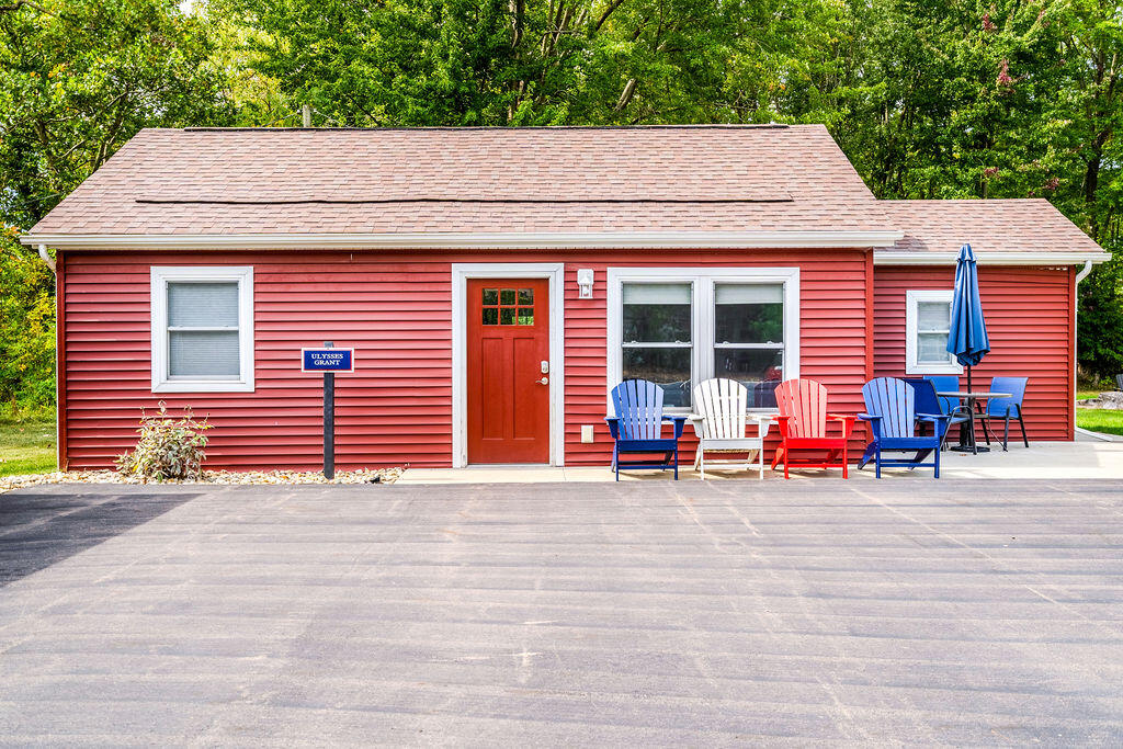5568 Paw Paw Lake Road Coloma Charter Township MI 49038