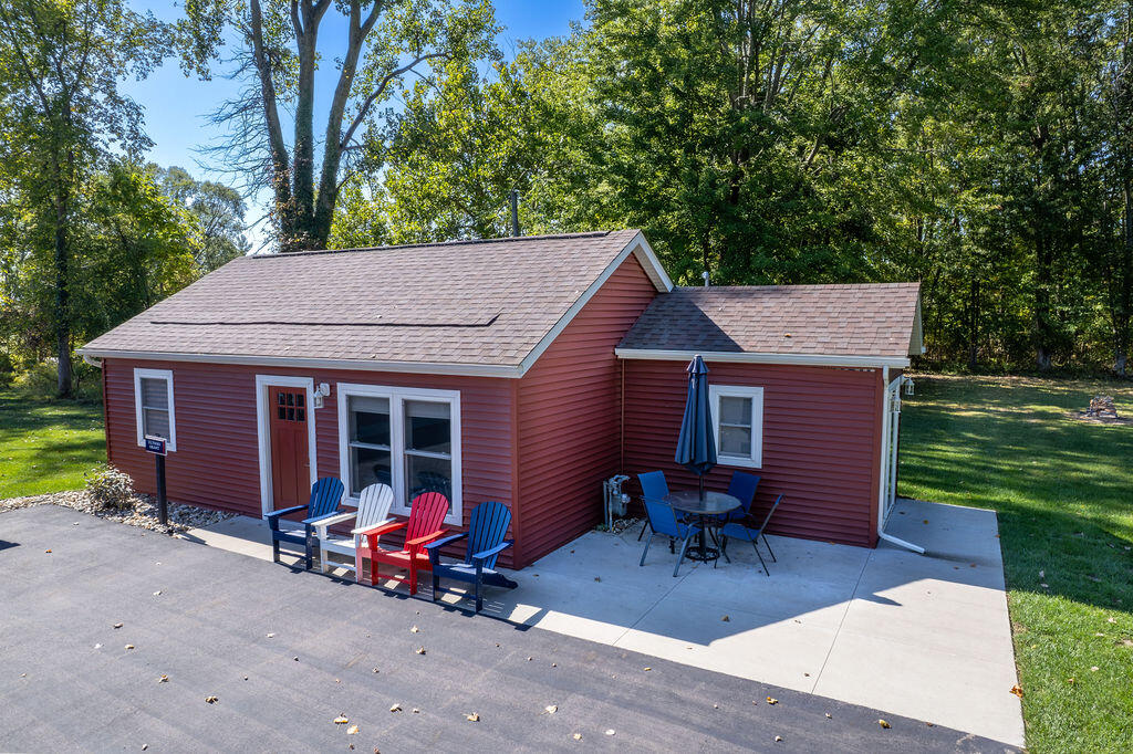 5568 Paw Paw Lake Road Coloma Charter Township MI 49038