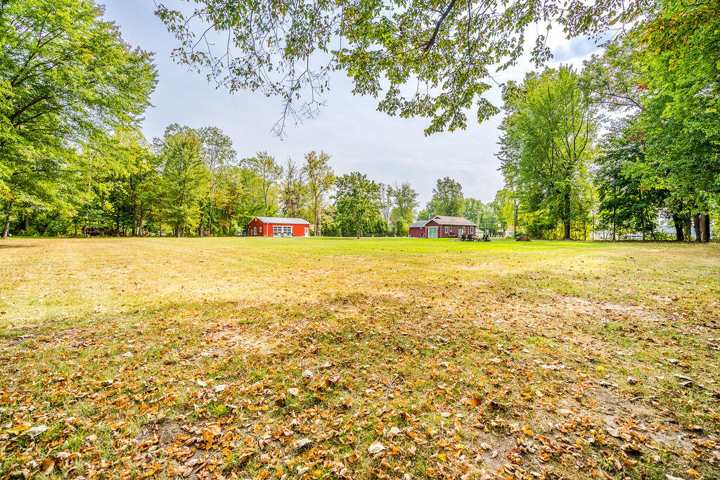 5568 Paw Paw Lake Road Coloma Charter Township MI 49038