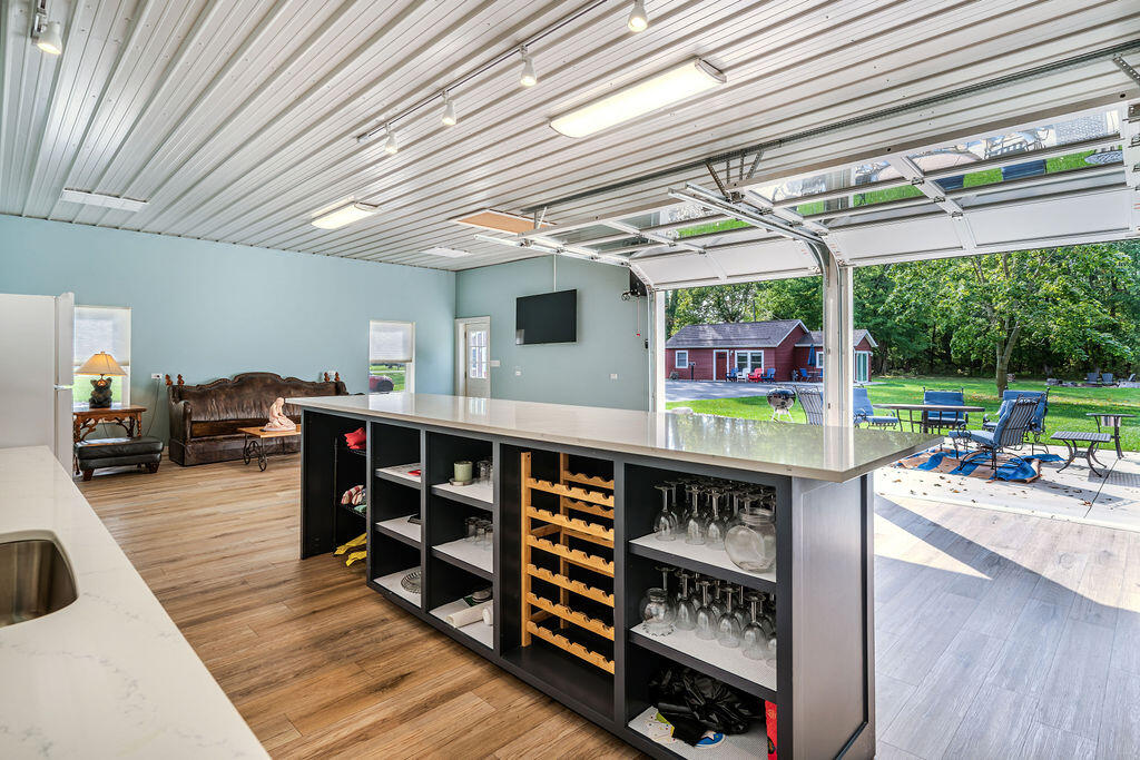 5568 Paw Paw Lake Road Coloma Charter Township MI 49038