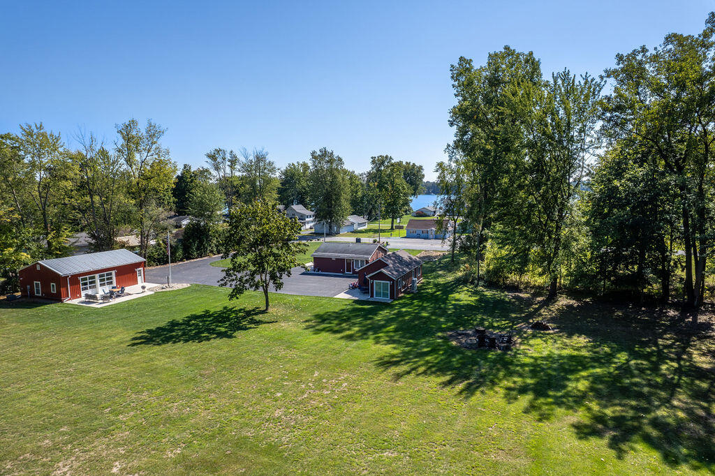 5568 Paw Paw Lake Road Coloma Charter Township MI 49038