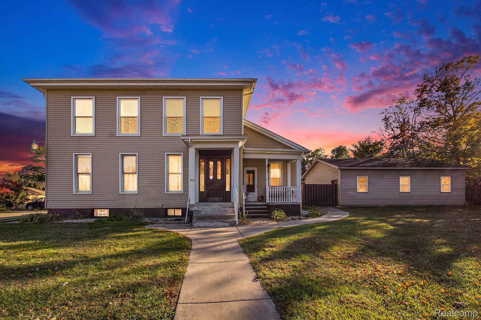 512 E Main Street Pinckney Village MI 48169