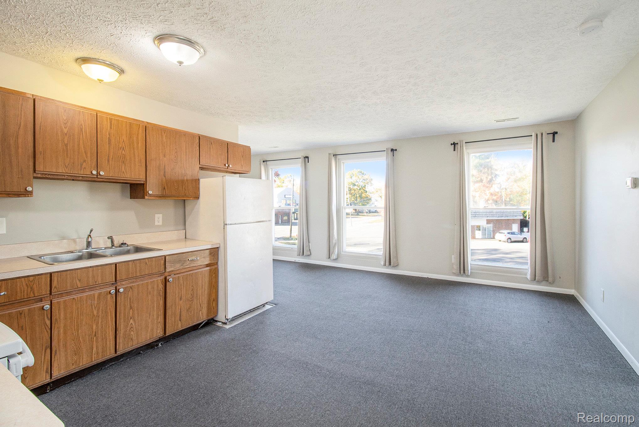 512 E Main Street Pinckney Village MI 48169