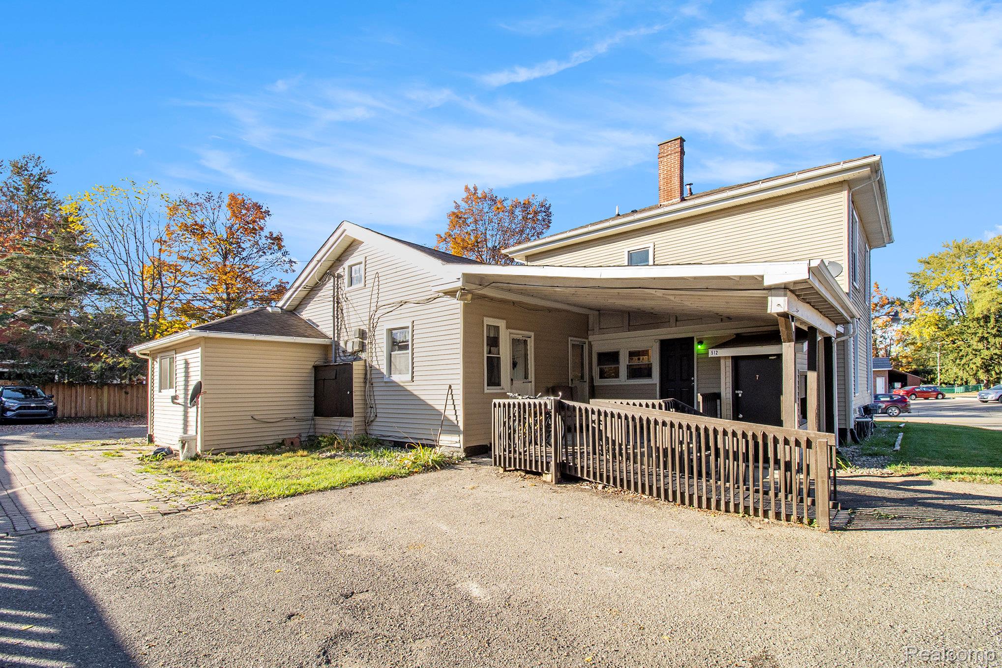 512 E Main Street Pinckney Village MI 48169