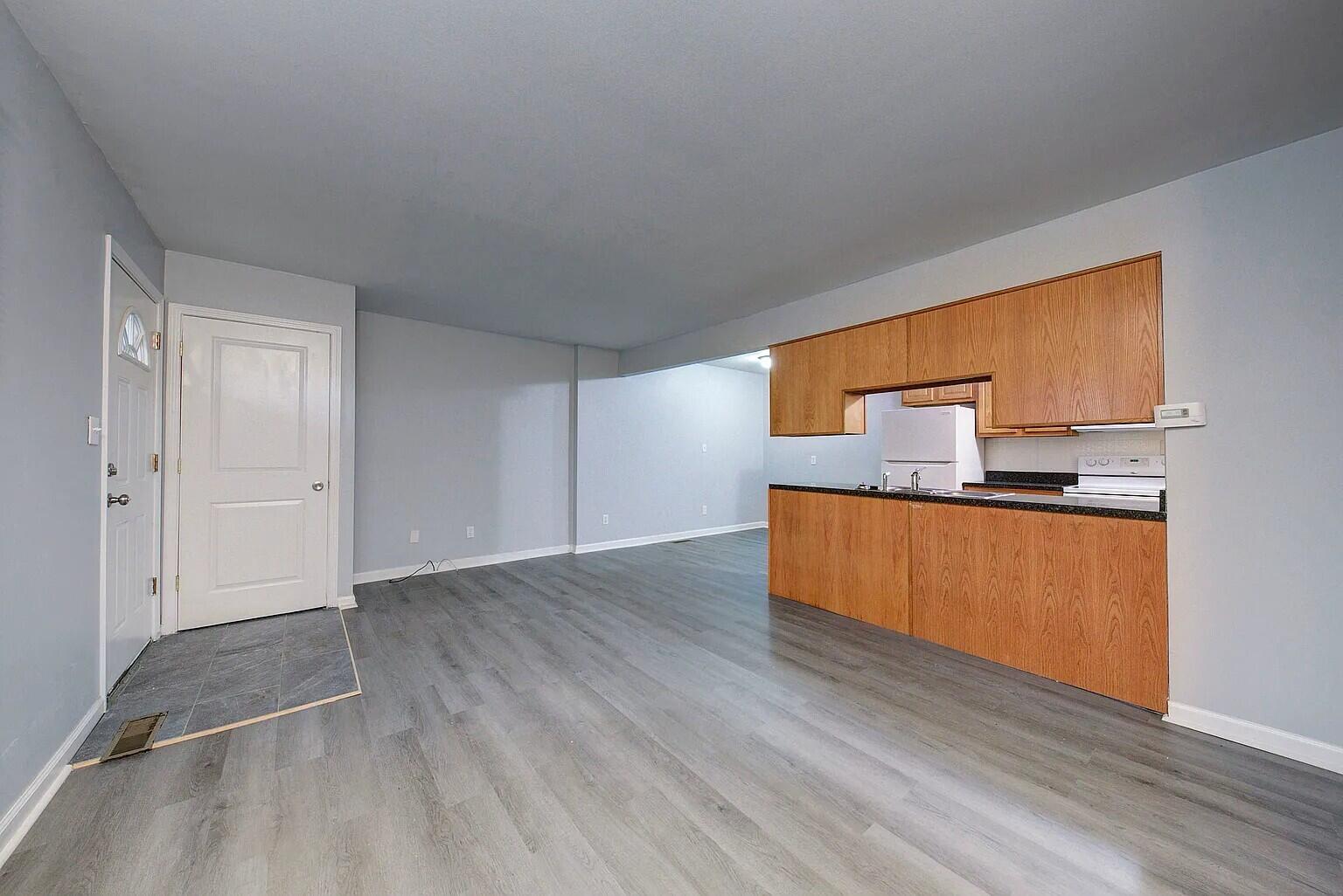 260 W Unadilla Street Pinckney Village MI 48169
