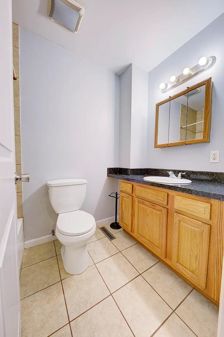 260 W Unadilla Street Pinckney Village MI 48169