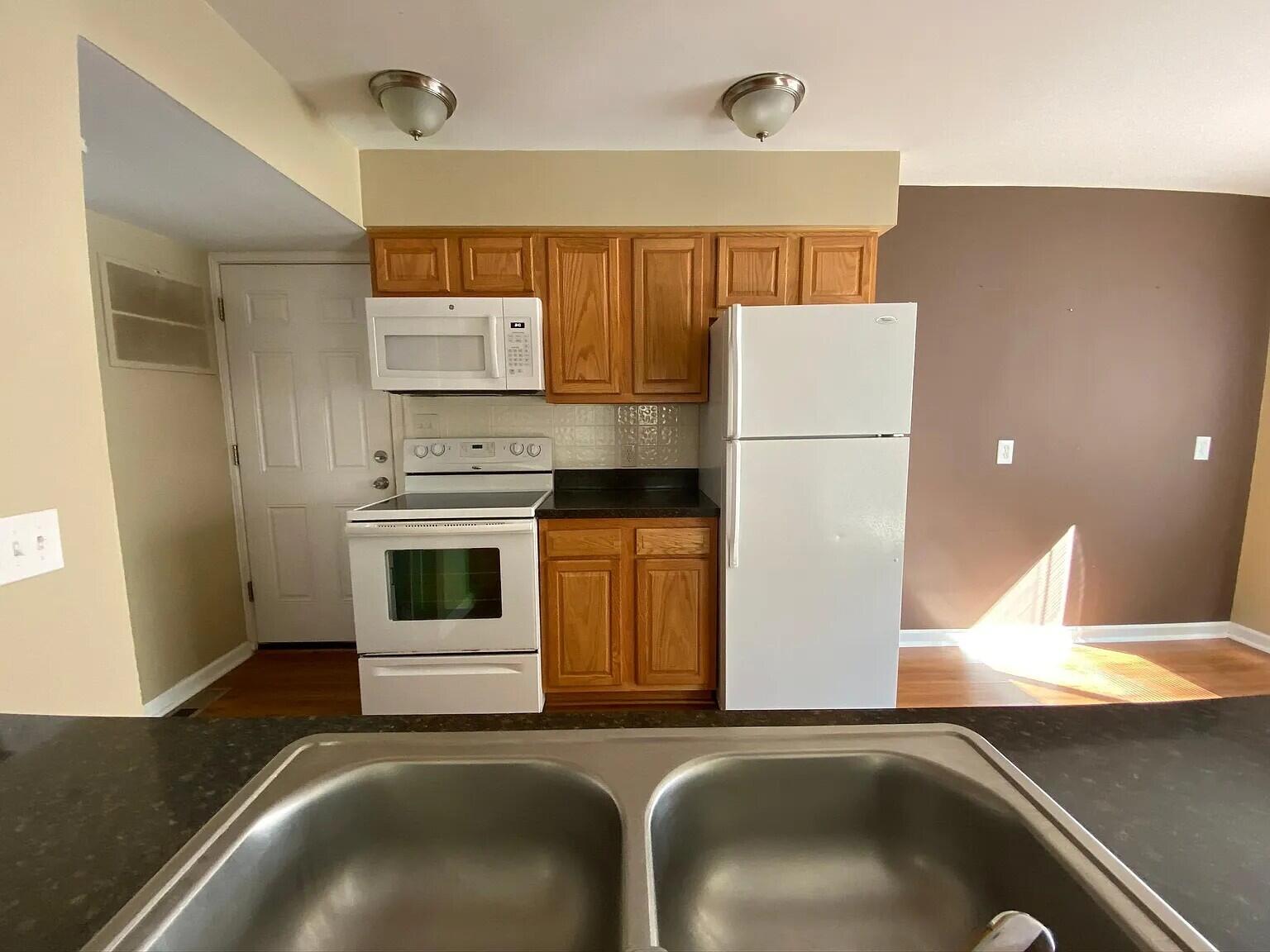260 W Unadilla Street Pinckney Village MI 48169