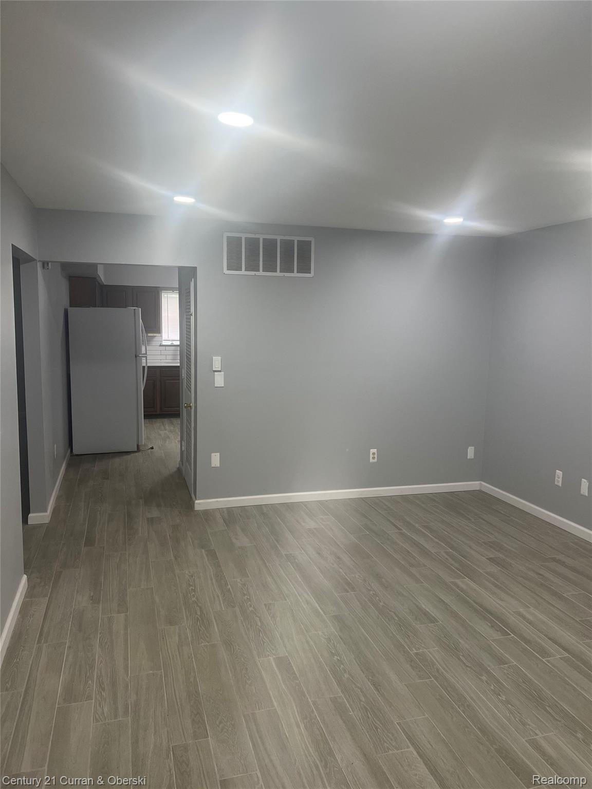 1774 N Carlson Street Westland City MI 48185