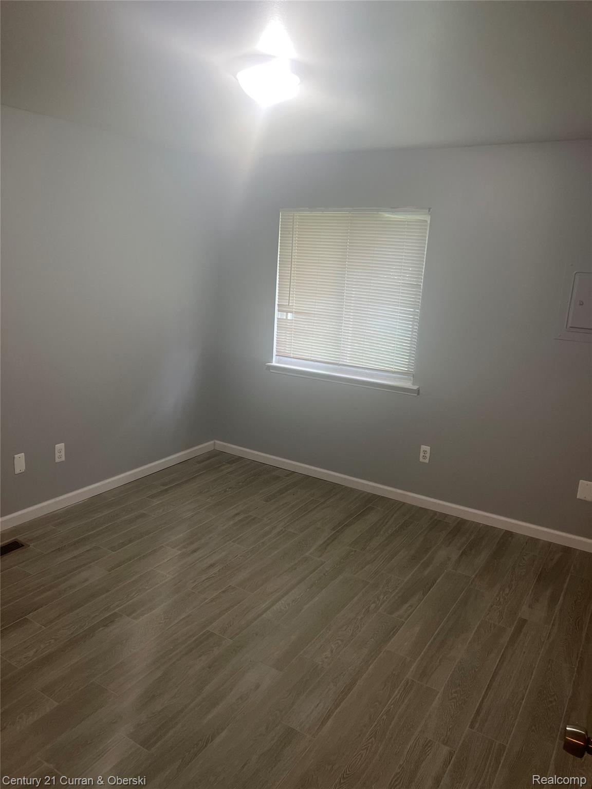 1774 N Carlson Street Westland City MI 48185