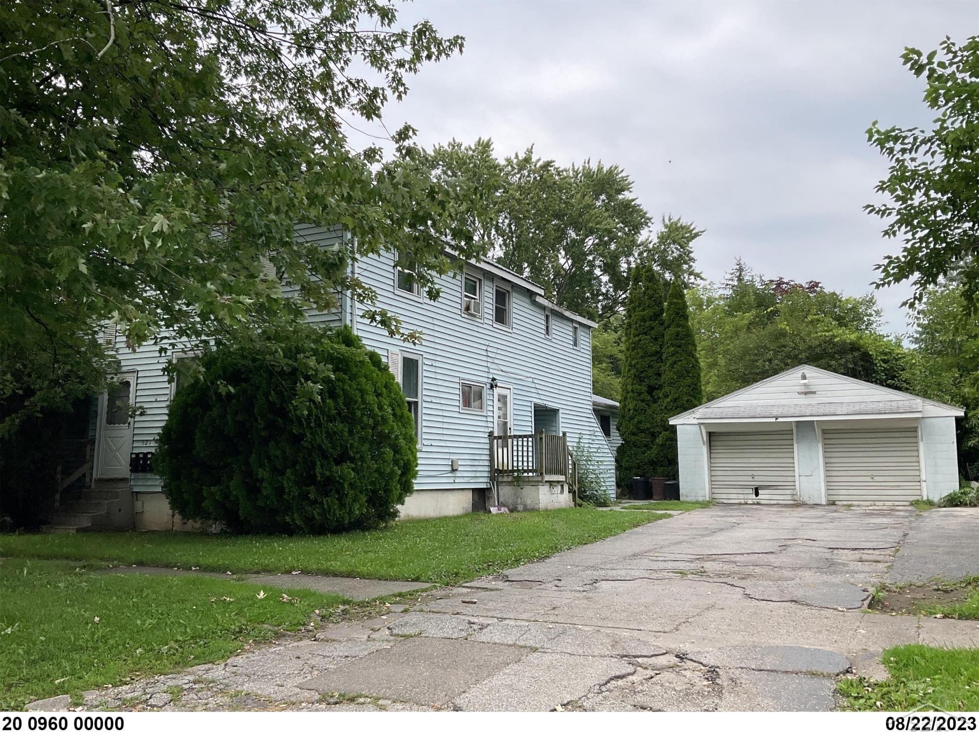 521 N Charles Street Saginaw City MI 48602