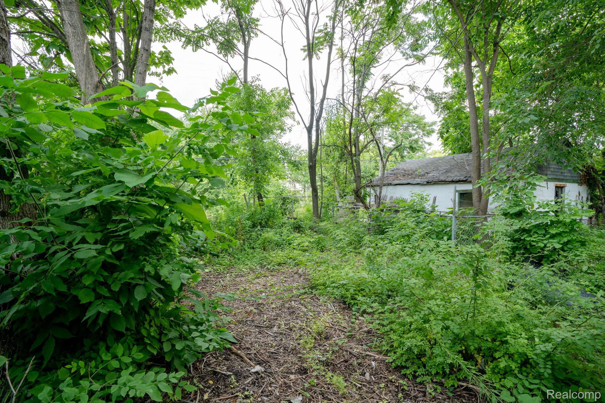 537 Rosedale Court Detroit City MI 48202