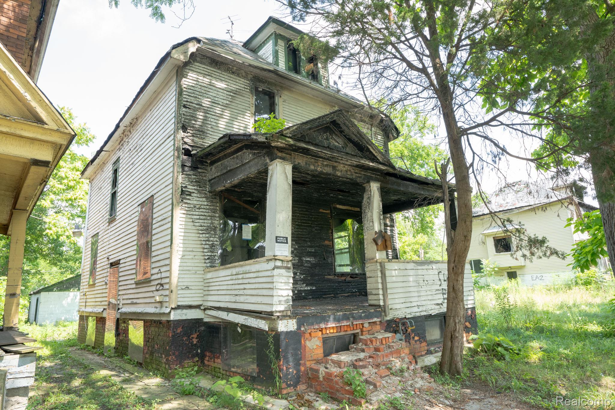 537 Rosedale Court Detroit City MI 48202