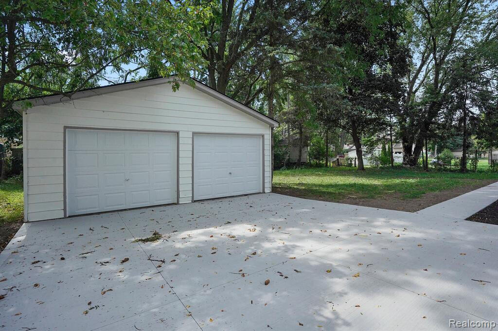 8820 Russell Street Shelby Charter Township MI 48317