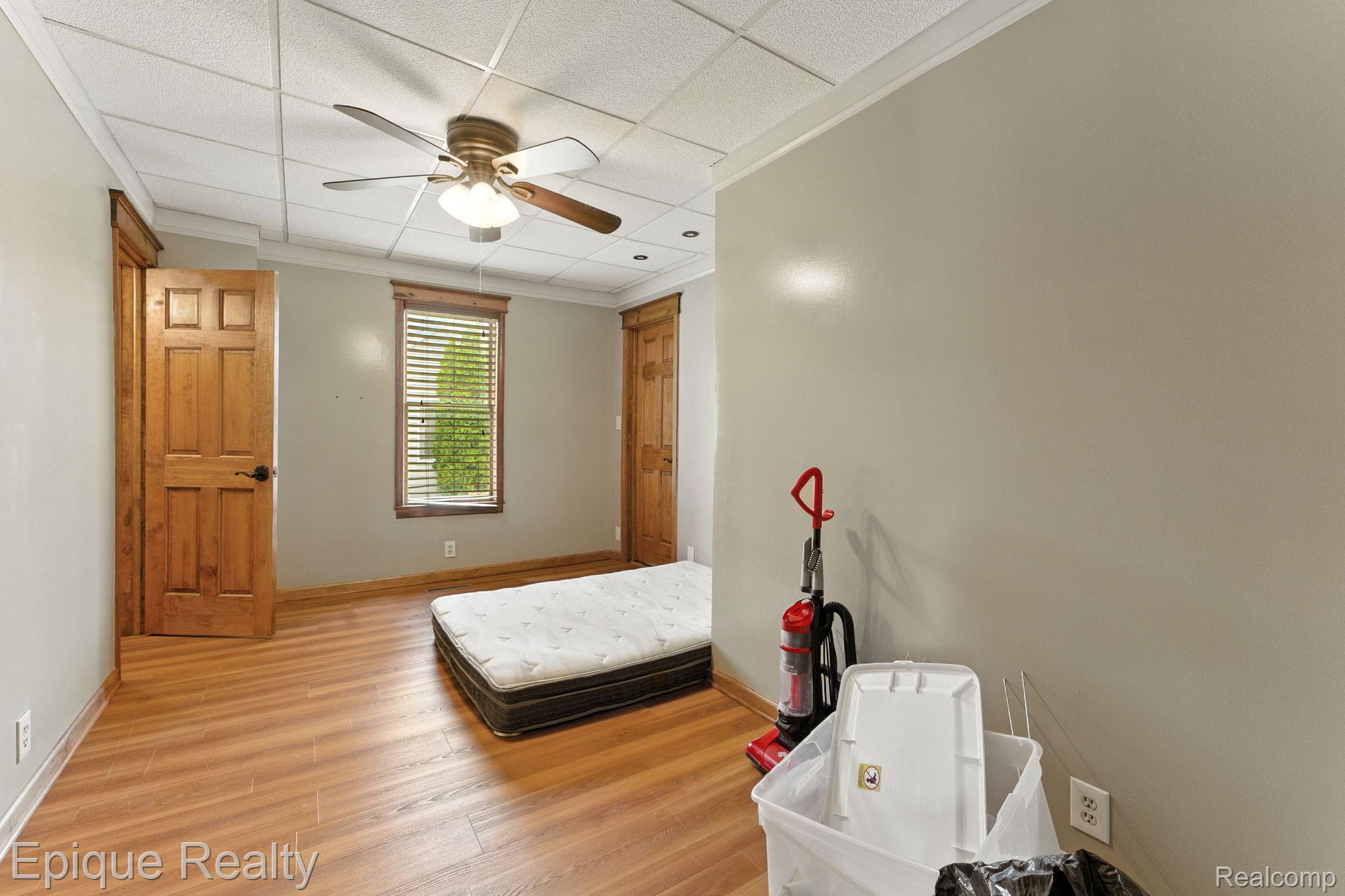 502 W State Street Hastings City MI 49058