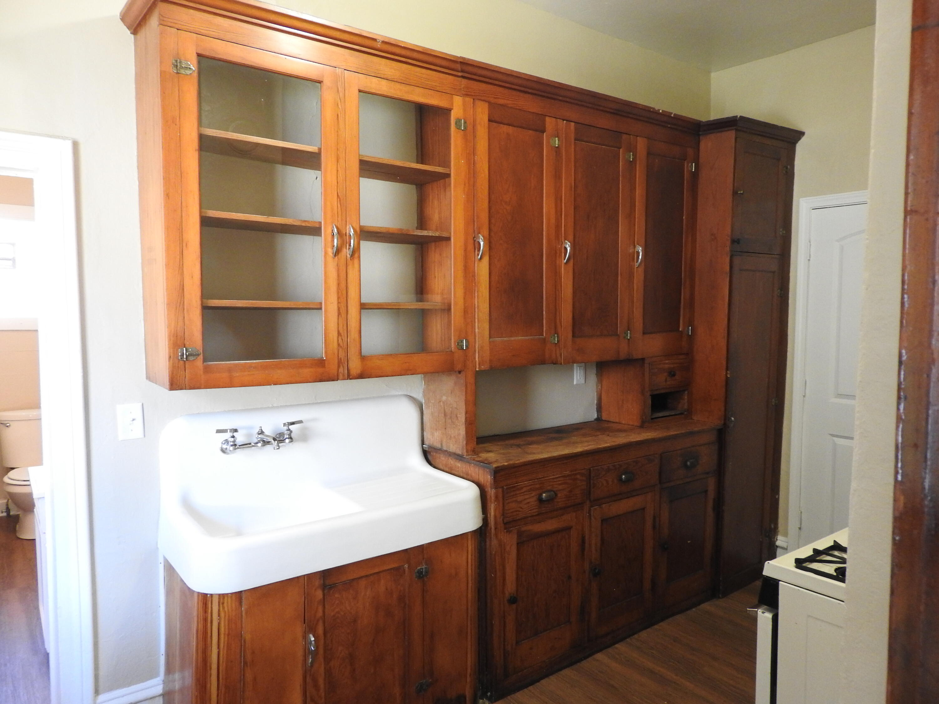 823 W Fulton Street W Grand Rapids City MI 49504