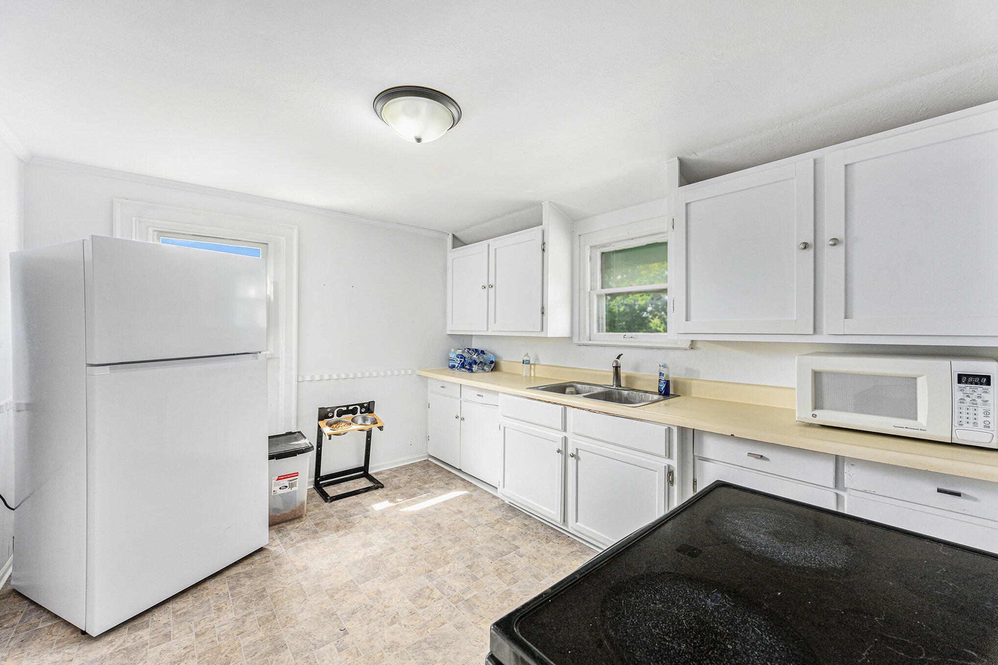 200 E Chicago Road White Pigeon Village MI 49099