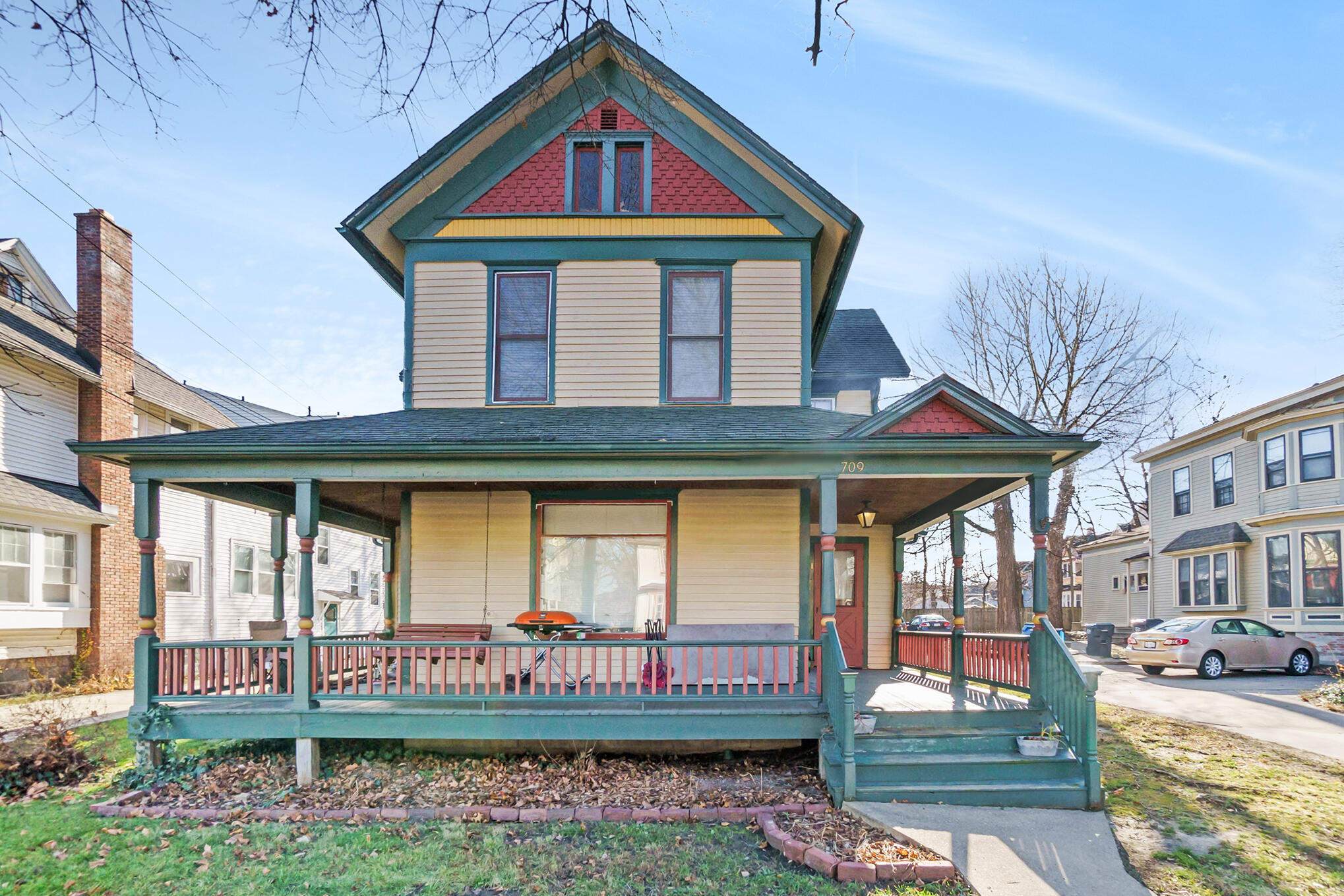 709 W Lovell Street Kalamazoo City MI 49007