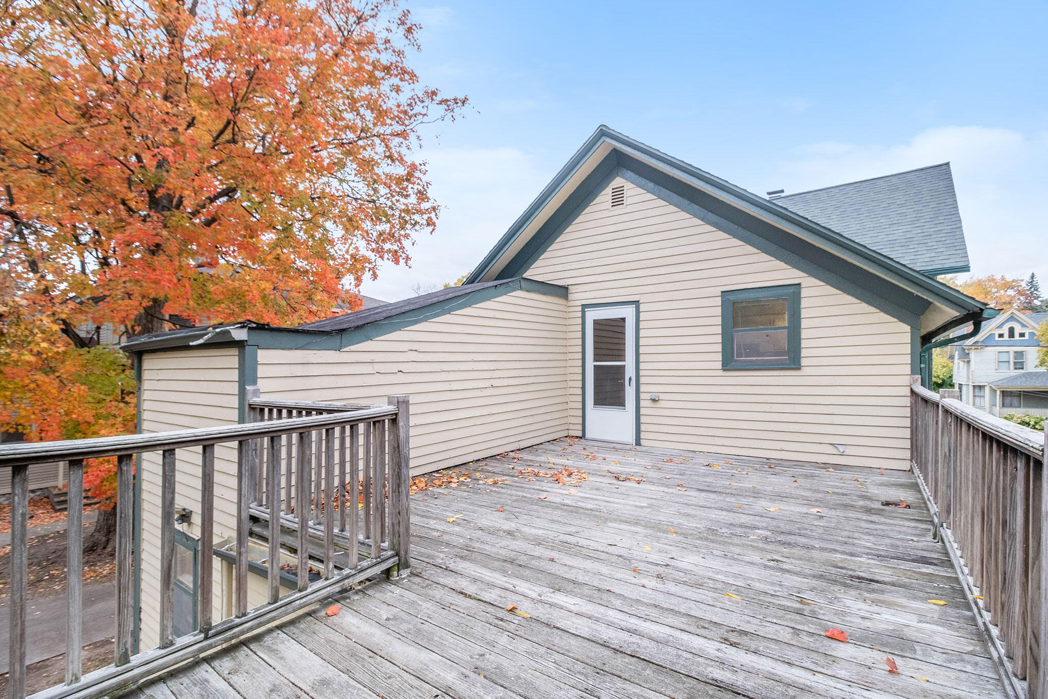 709 W Lovell Street Kalamazoo City MI 49007