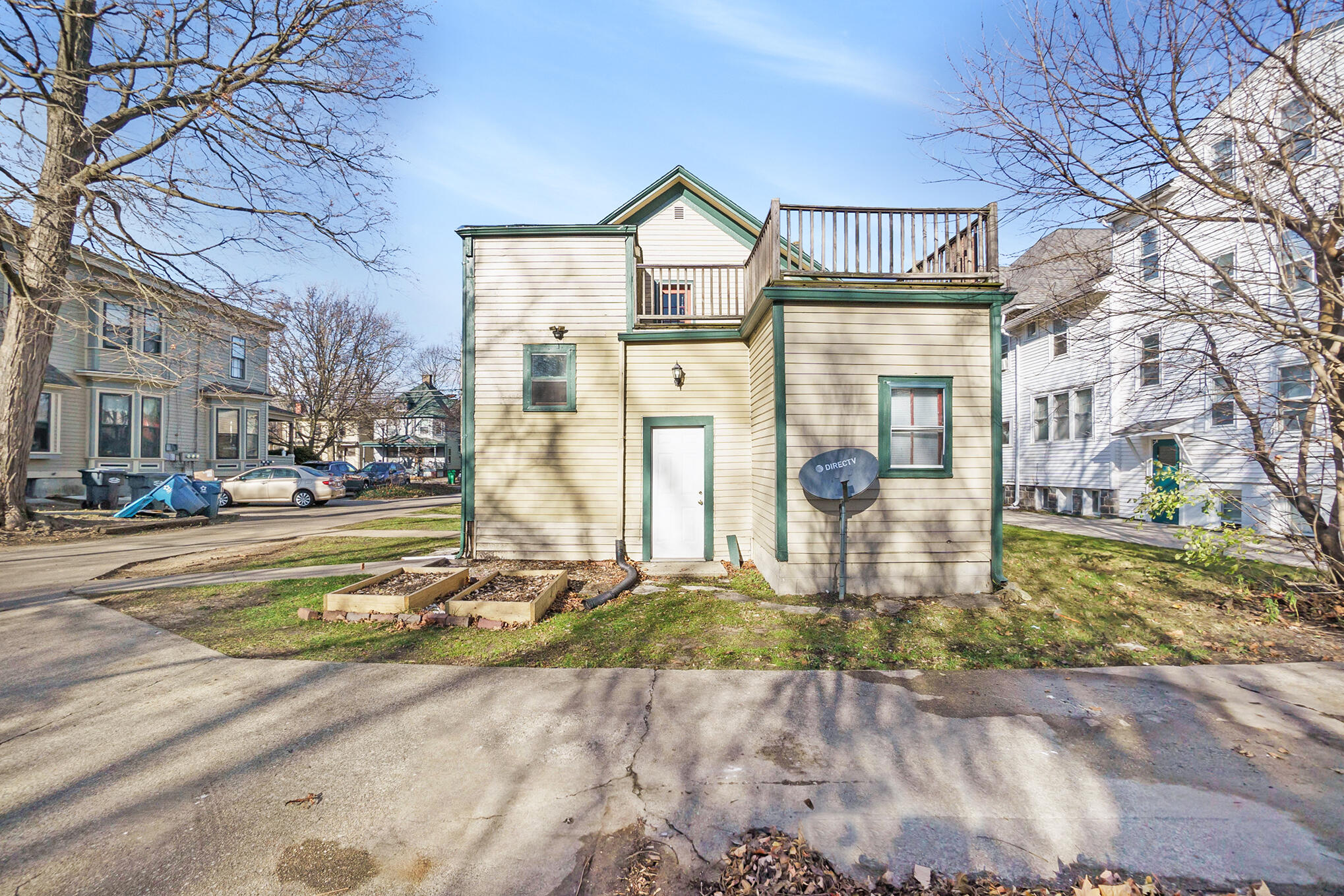 709 W Lovell Street Kalamazoo City MI 49007