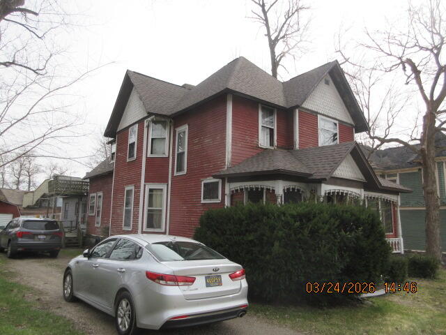 1224 E Main Street Kalamazoo City MI 49048