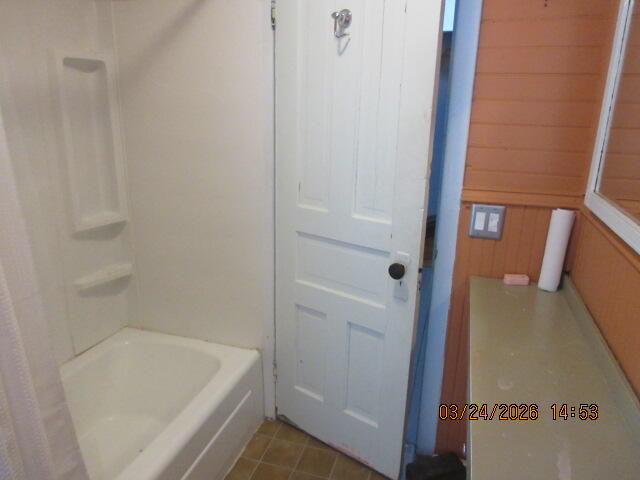 1224 E Main Street Kalamazoo City MI 49048