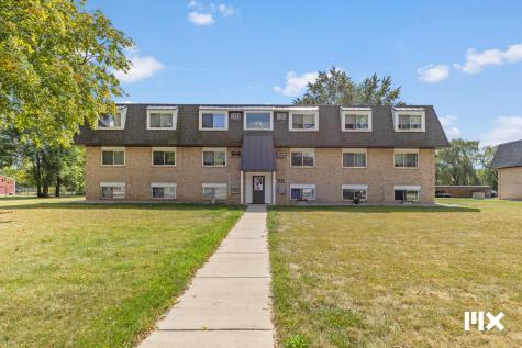 757 W Shepherd Street Charlotte City MI 48813