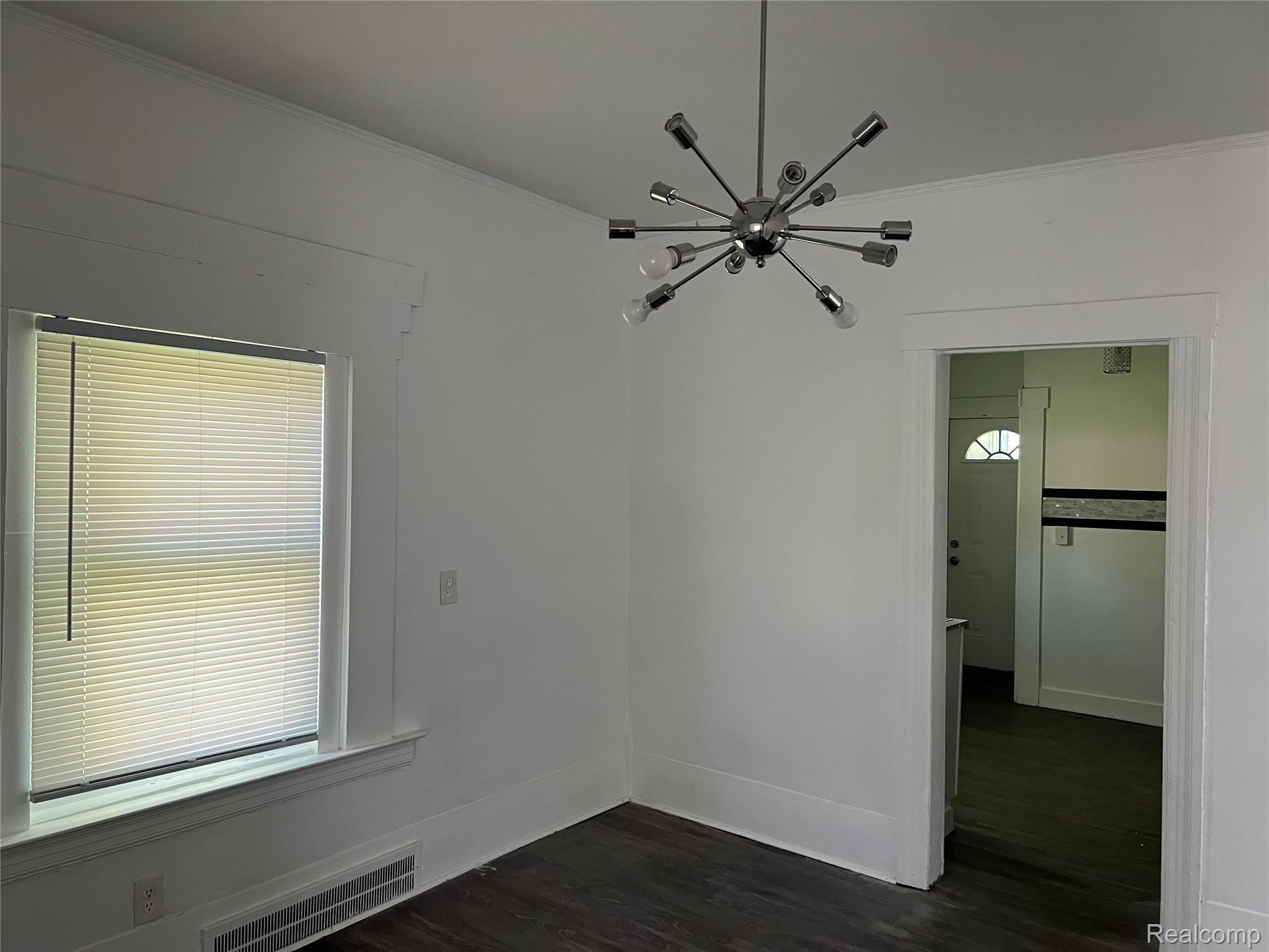 2150/2152 Crane Street Detroit City MI 48214