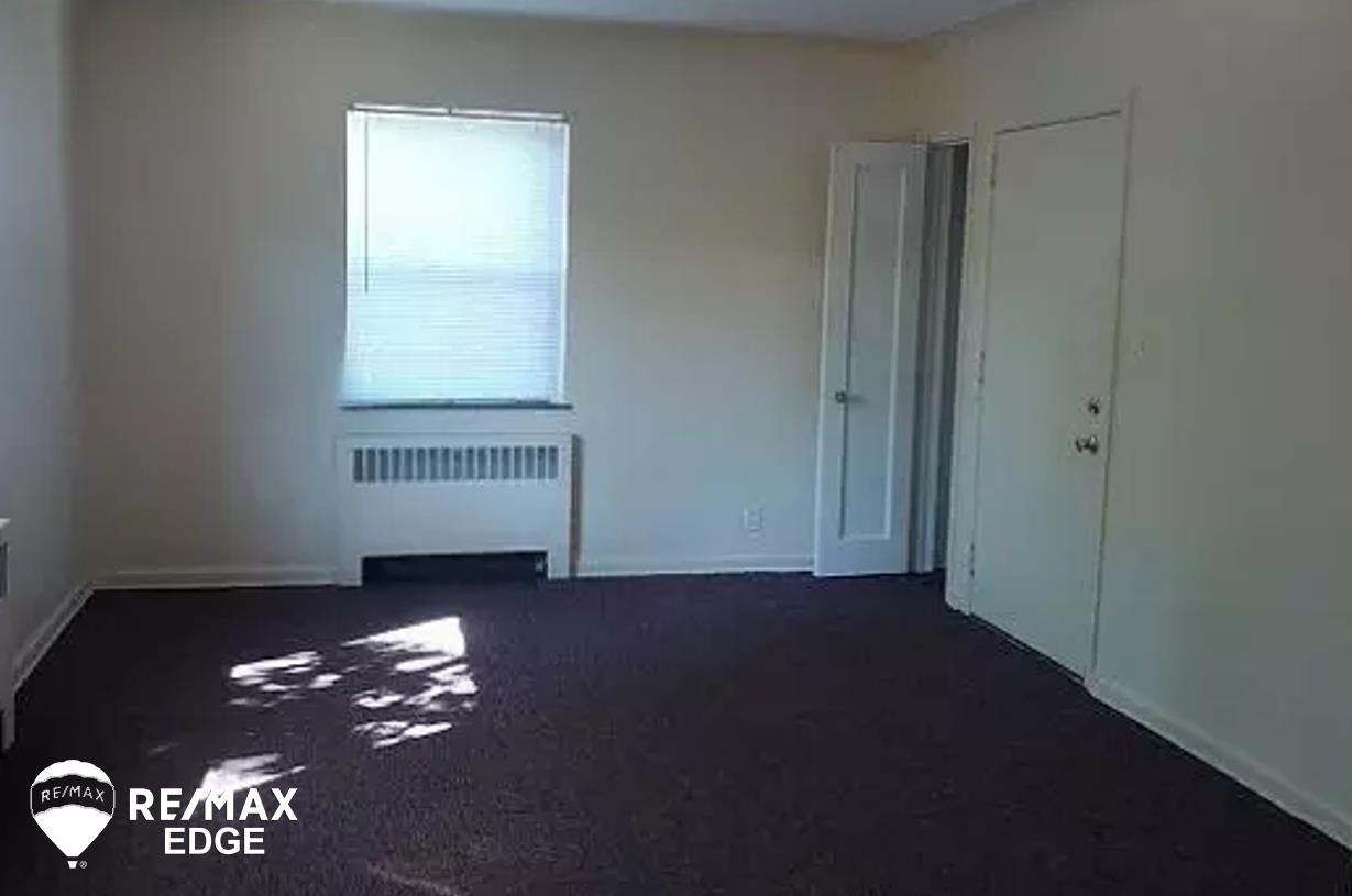 712 S Grand Traverse Street Flint City MI 48502