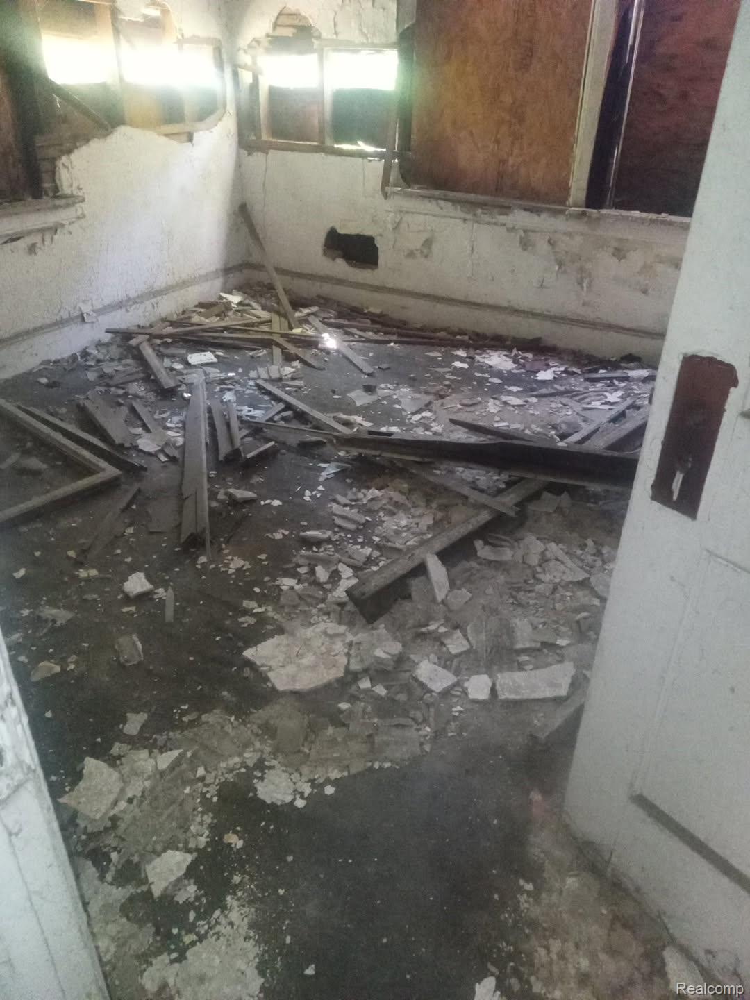 9359 Broadstreet Avenue Detroit City MI 48204
