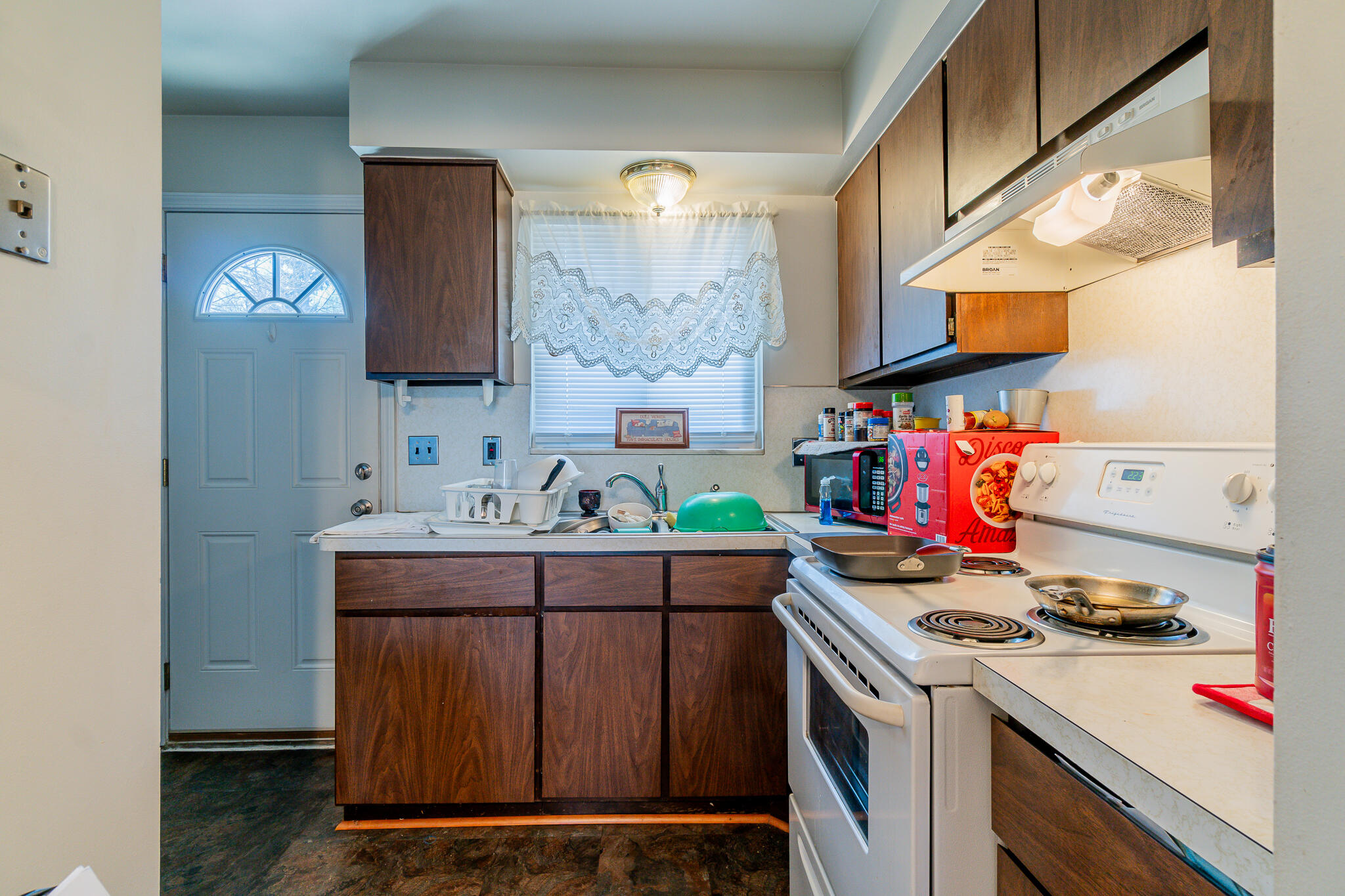 1505 Ford Boulevard Lincoln Park City MI 48146